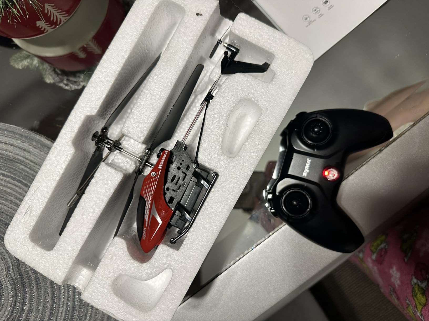 SYMA RC Helicopter, Remote Control Helicopter with 40 Mins Flight Time (2 Batteries), Auto Obstacle Avoidance, 7 LED Lights and Altitude Hold, Gifts Toys for Kids 8-12 customer photo 2