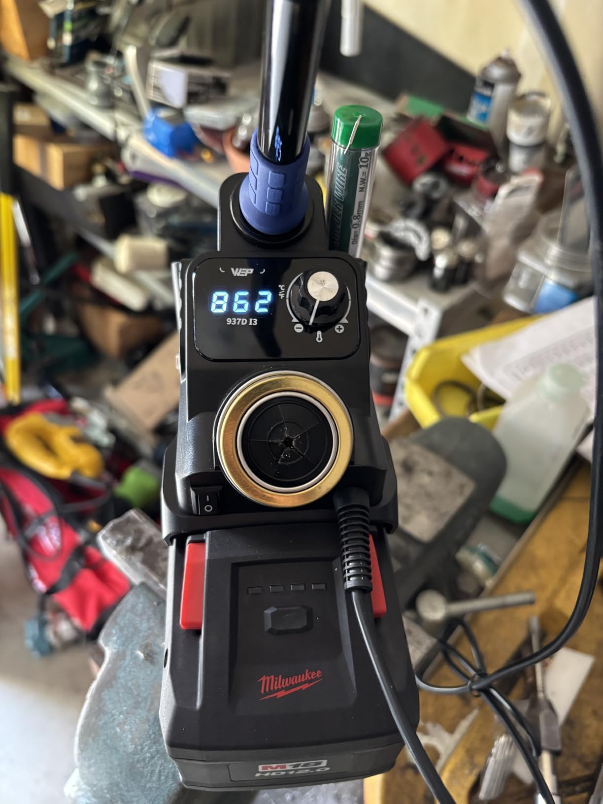 WEP 937D-I 3 Cordless Soldering Iron Kit Compatible with Milwaukee 20V/18V Battery, with Integrated Iron Holder, Digital Display, 6 Soldering Tips customer photo 2
