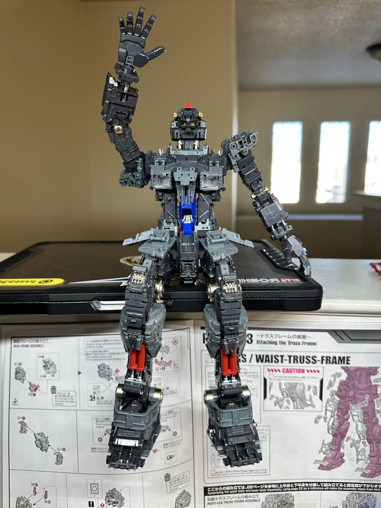 Entertainment Perfect Grade 1/60 Scale Unleashed RX-78-2 Gundam Model kit customer photo 1