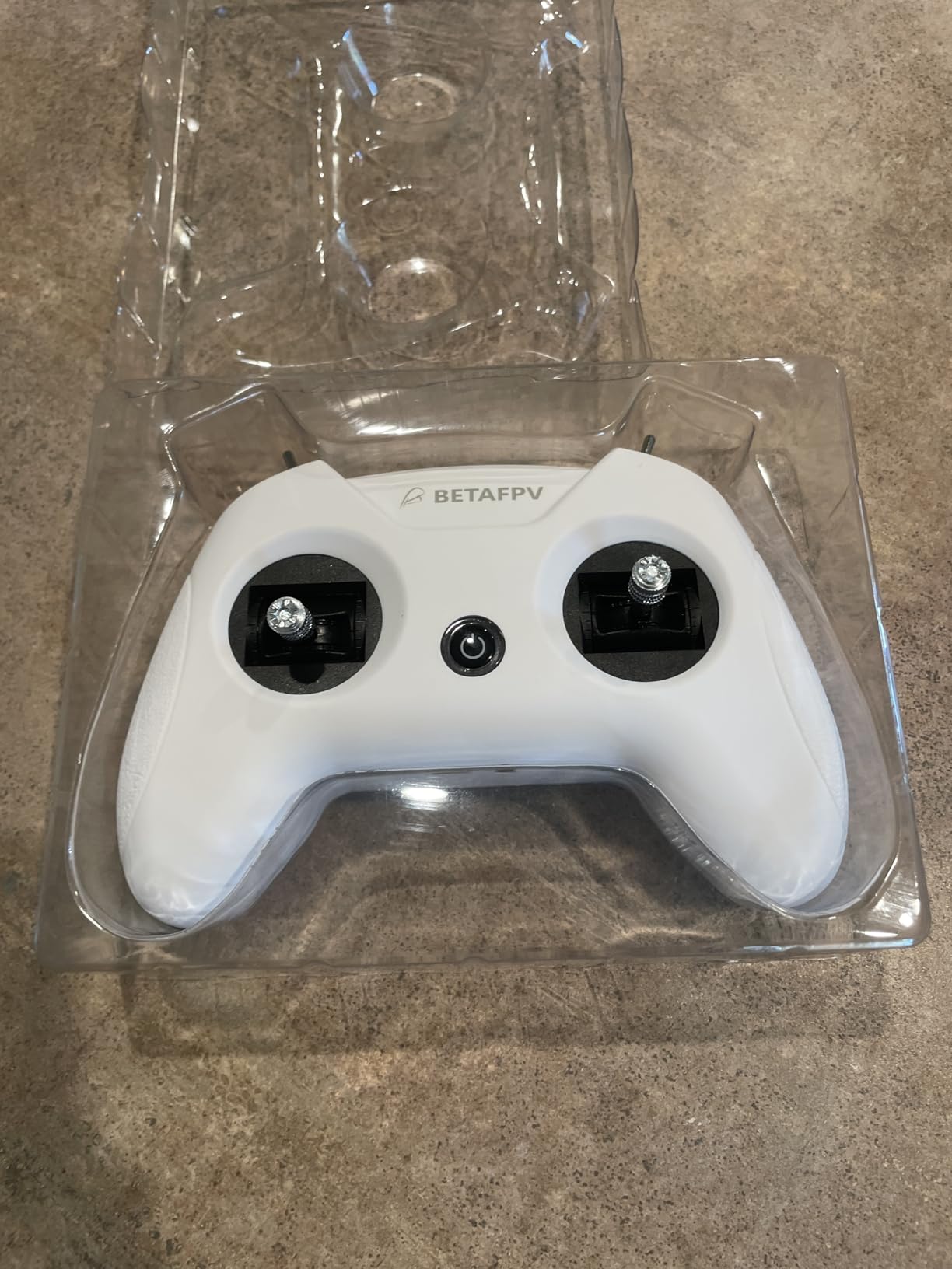 BETAFPV LiteRadio 2 SE ELRS V3 Radio Transmitter Remote Controller, Support BETAFPV Configurator V2, Firmware Update, FPV Simulator, USB-C Charging, Joystick Calibrate, for FPV RC Drone Quad -Mode 2 customer photo 2