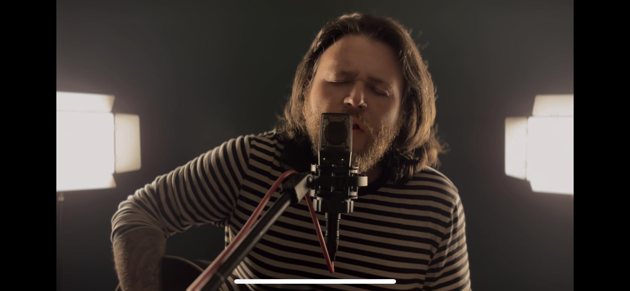 2 Pack LED Video Light Kit with Barn Door, Kewaiaa 30W Photography Light Panel with Stand, 3000Lux 2500K-8500K Dimmable Studio Lights for Video Recording/Filming/Photoshoot Shooting/Live Streaming customer photo 1