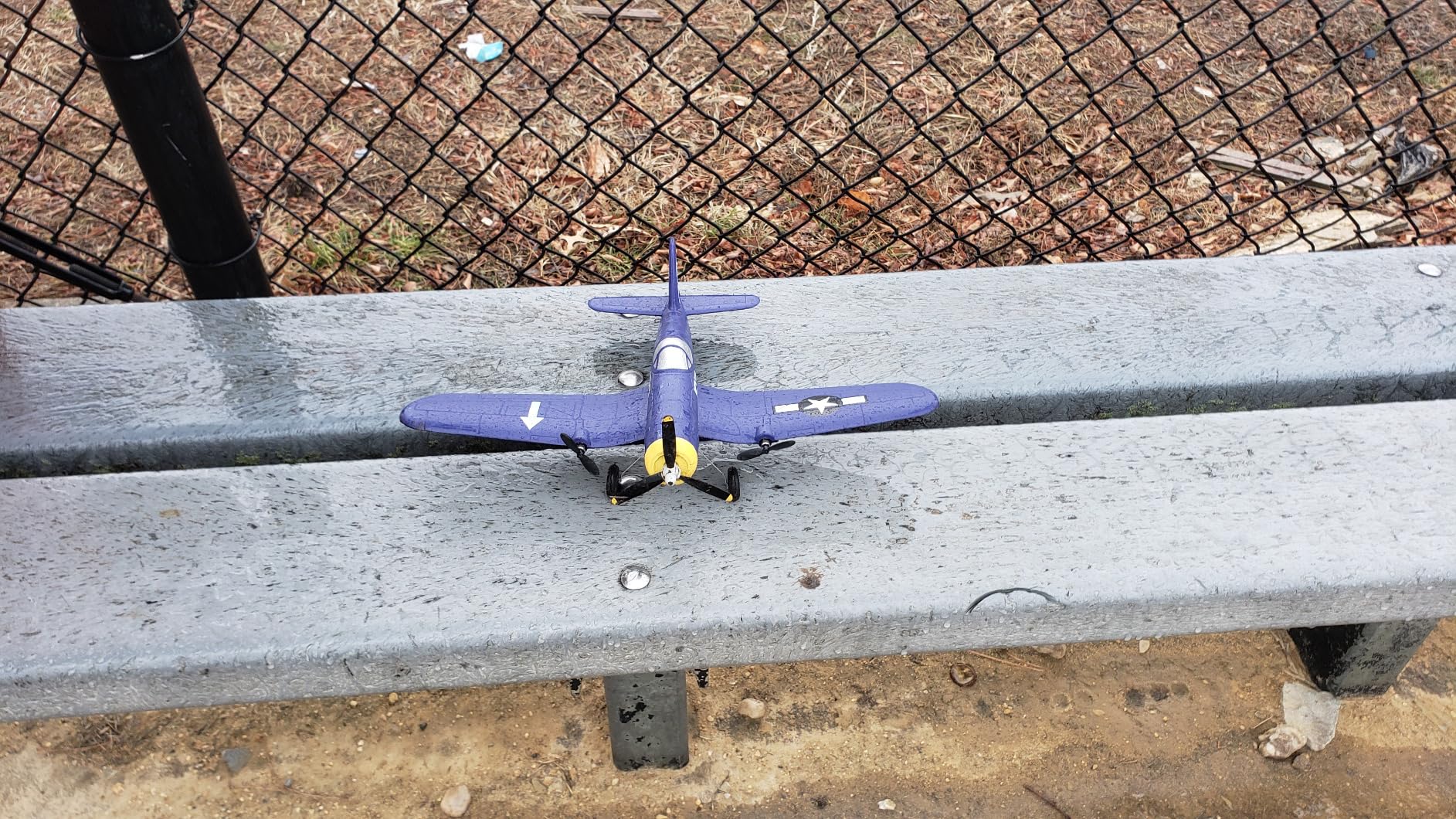 3 Channel RC Plane F4U Corsair, Remote Control Warbird Ready to Fly, 2.4GHz 6-axis Gyro Stabilizer, Easy to Fly for Kids & Beginners customer photo 1