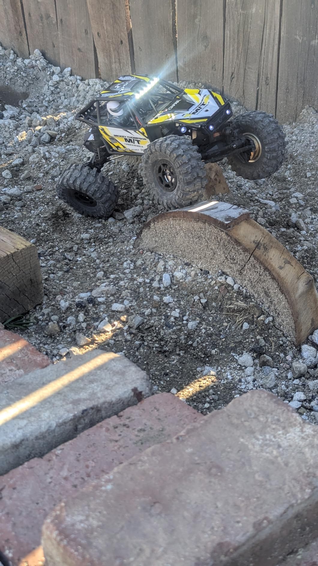 Axial RC Truck UTB18 Capra 4WS 1/18th 4x4 RTR (Comes with Everything Needed to Run) customer photo 2