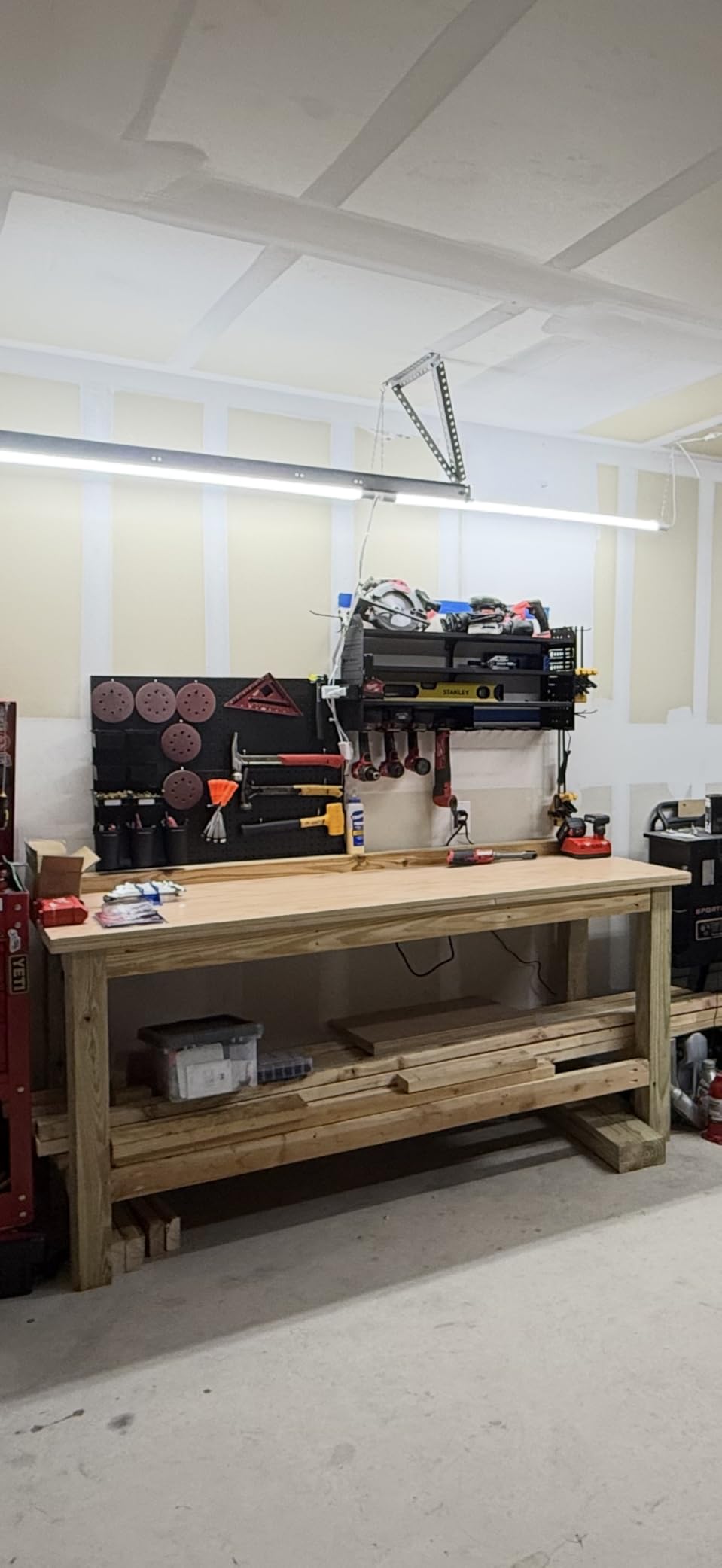 Spampur Peg Board, 4 Pack Metal Pegboard Panels with 50 Hooks, Black Pegboards Wall Organizer, Heavy Duty Peg Board for Walls Home, Garage Tool Storage, Office Organization, Craft Room, Kitchen customer photo 2