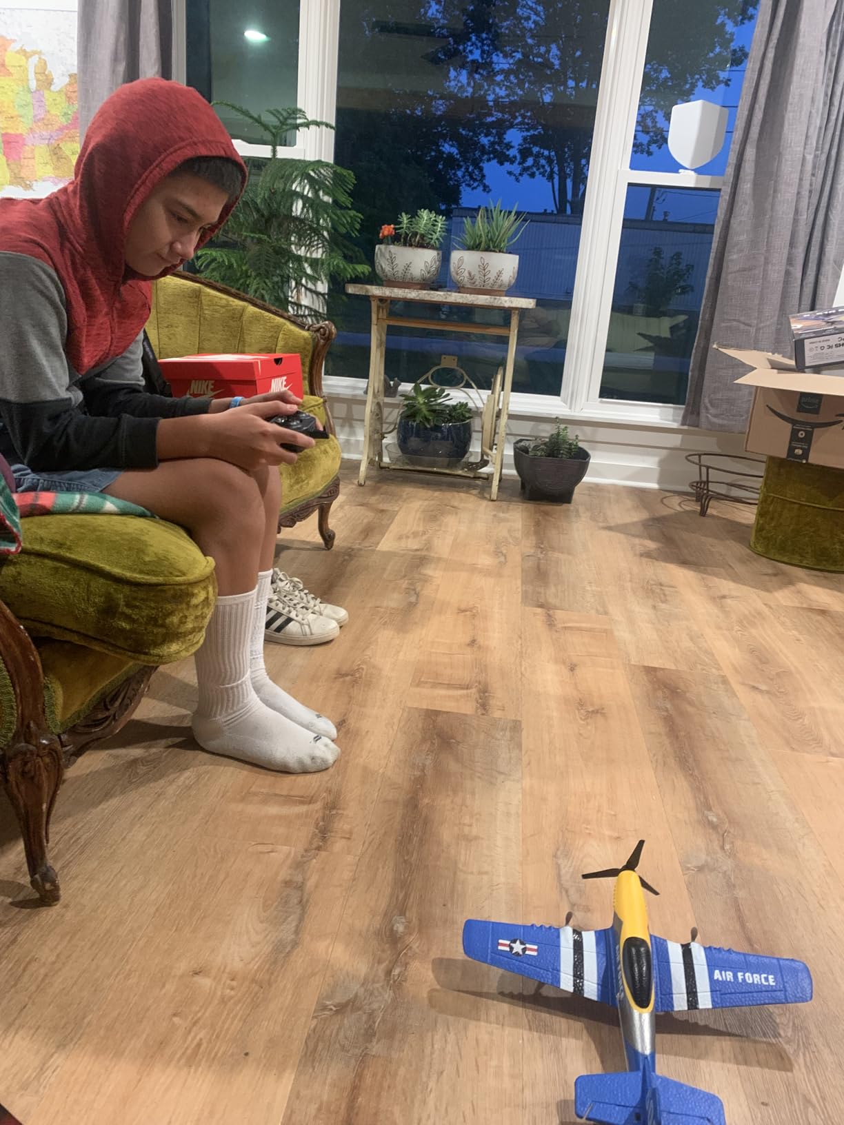 RC Plane P-51D Mustang 500mm, 4 Channel Remote Control Warbird RTF, Brushless Motor 6-axis Gyro 3 Flight Modes, Easy to Fly for Beginners Boys & Adults customer photo 1