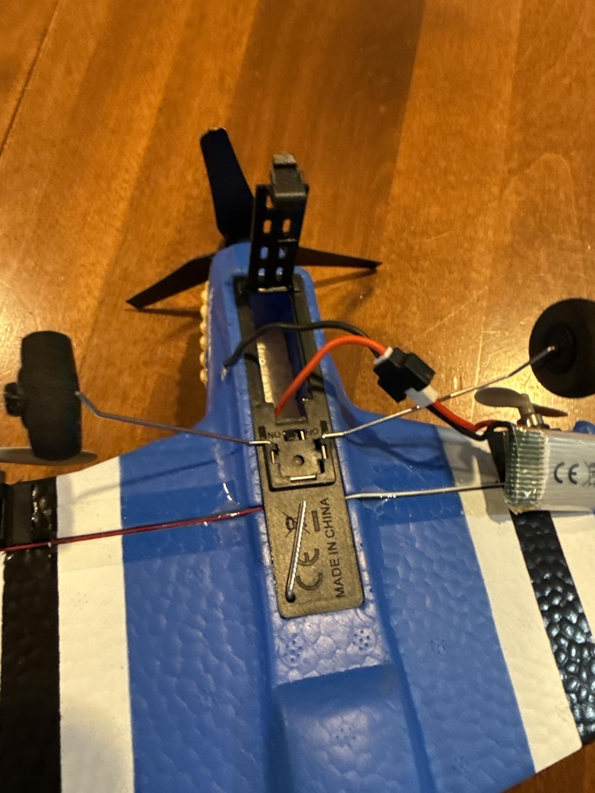 RC Plane P-51D Mustang 500mm, 4 Channel Remote Control Warbird RTF, Brushless Motor 6-axis Gyro 3 Flight Modes, Easy to Fly for Beginners Boys & Adults customer photo 2