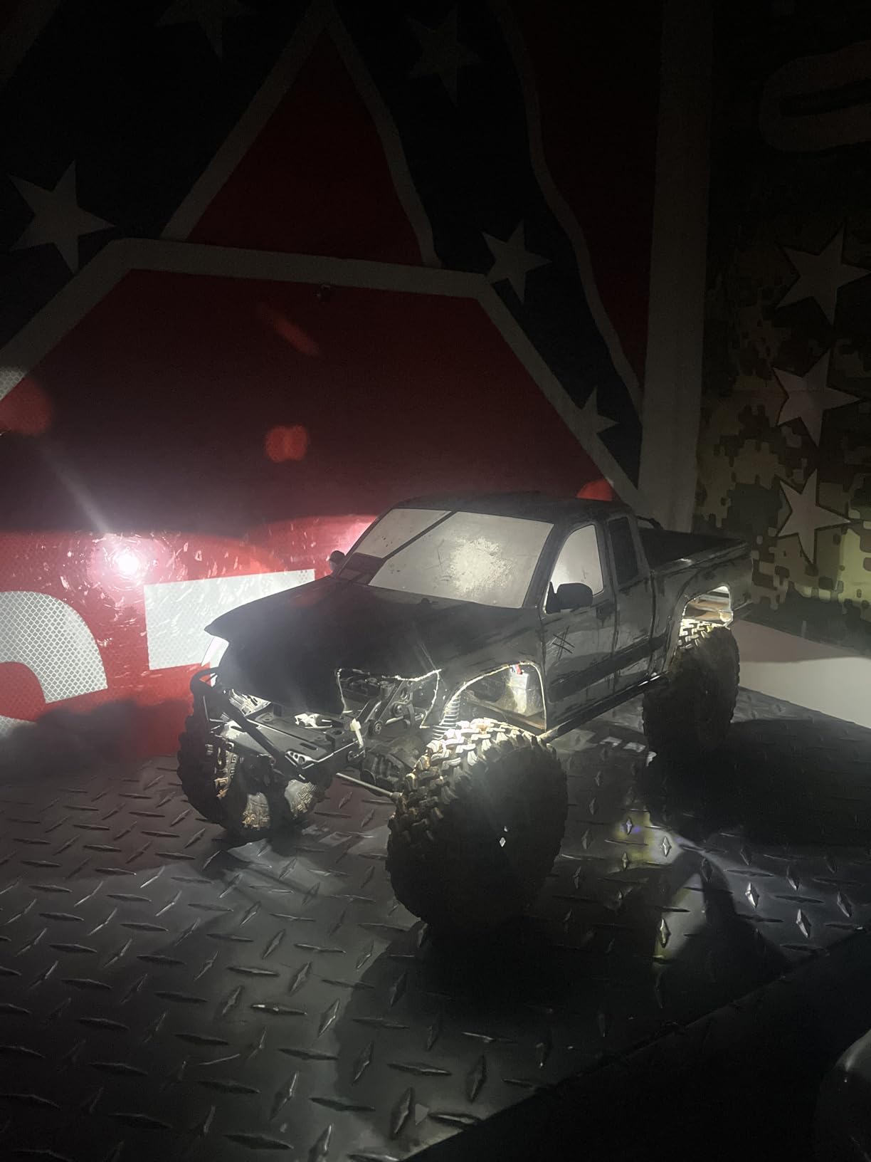 INJORA 4LED Rock Lights Kit with Controller for SCX10 TRX4 1/10 RC Crawler Upgrade(4LED White&Controller) customer photo 2