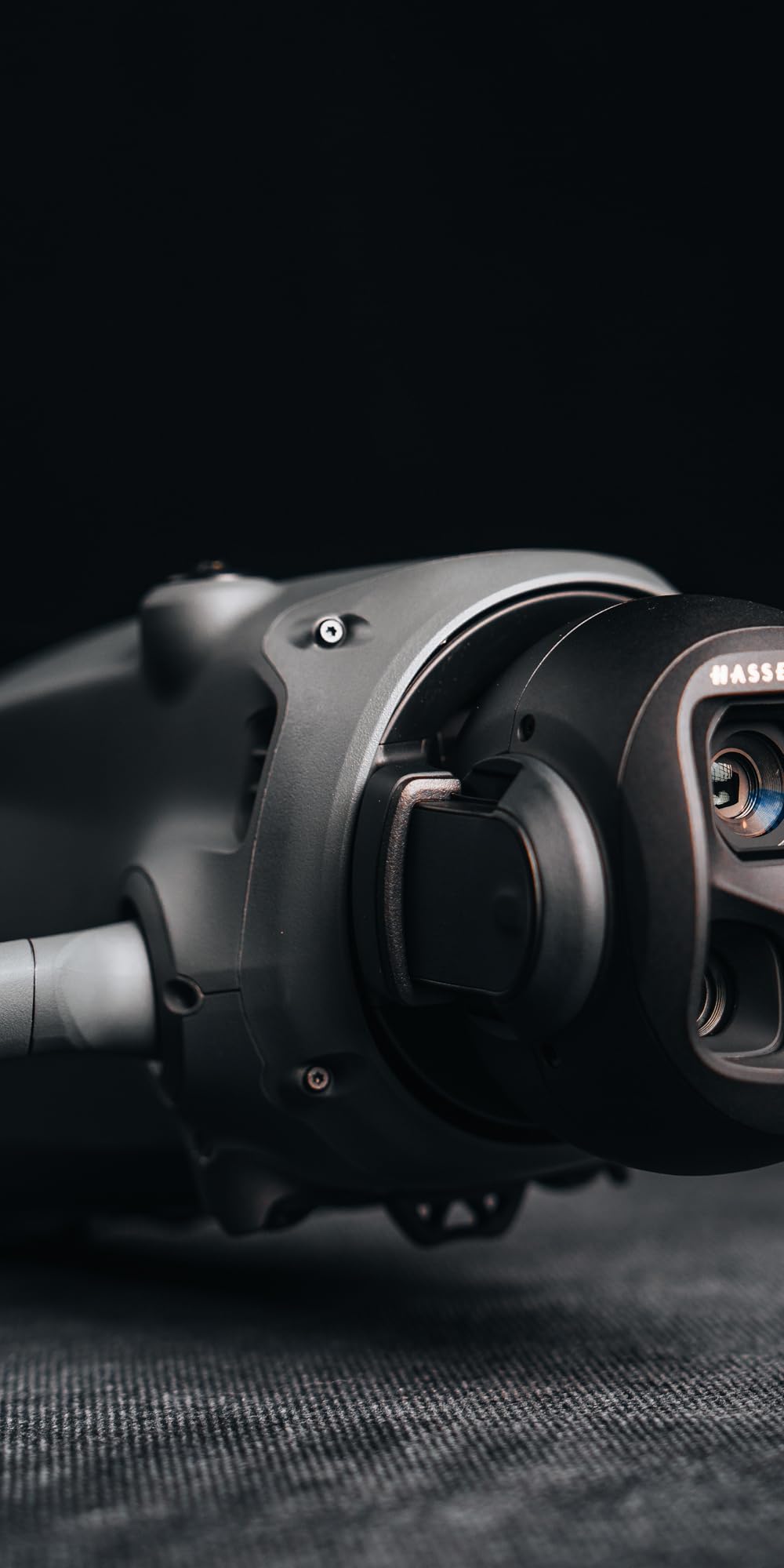 Mavic 4 Pro Fly More Combo with DJI RC 2, Flagship Tri-Camera Drone with 100MP 4/3 CMOS Hasselblad Camera, 30km/18.6mi Video Transmission, 51-Min Max Flight Time, Charging Hub, and More customer photo 1