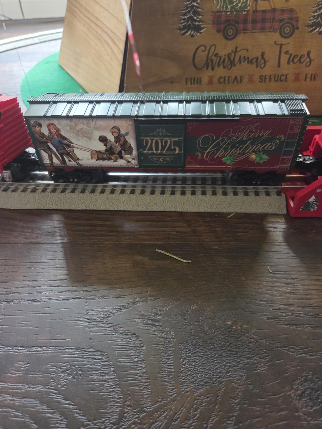 Lionel 2025 Christmas O Gauge Model Train Boxcar customer photo 1