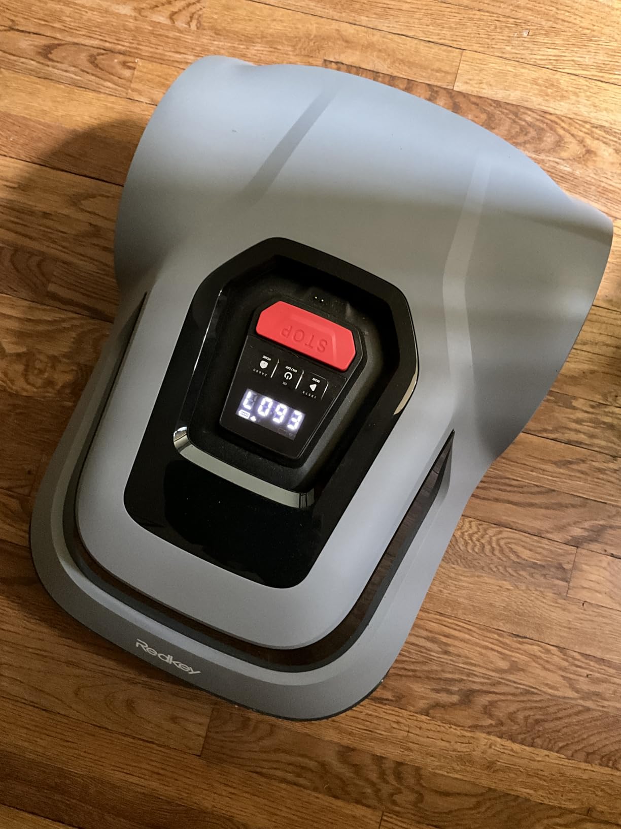 Redkey MGC1000 Robot Lawn Mower with 590ft Boundary Wires for 0.25 Acre (1/4 Acre), 45% Slope, 70Mins Runtime, Auto Recharge, Automatic Robotic Lawn Mower w/Precise Location & Breakpoint Detection customer photo 2