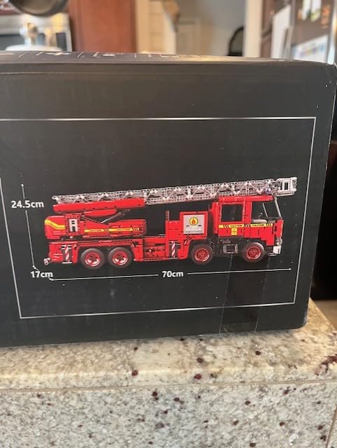 Reobrix Fire Engine Truck Building Blocks Set, APP Remote Control RC Fire Engine Toy Set 22005, Emergency Vehicle Building Toys, Large Fire Truck Model Car Toy for Adult, 3047 PCS customer photo 1