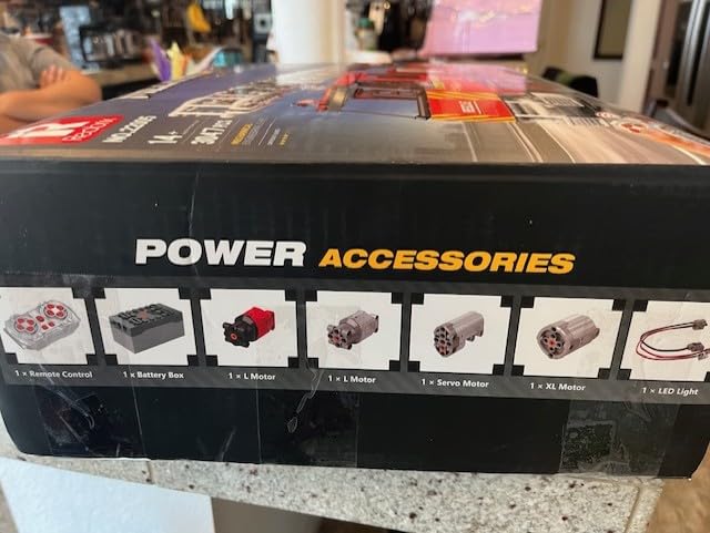 Reobrix Fire Engine Truck Building Blocks Set, APP Remote Control RC Fire Engine Toy Set 22005, Emergency Vehicle Building Toys, Large Fire Truck Model Car Toy for Adult, 3047 PCS customer photo 2