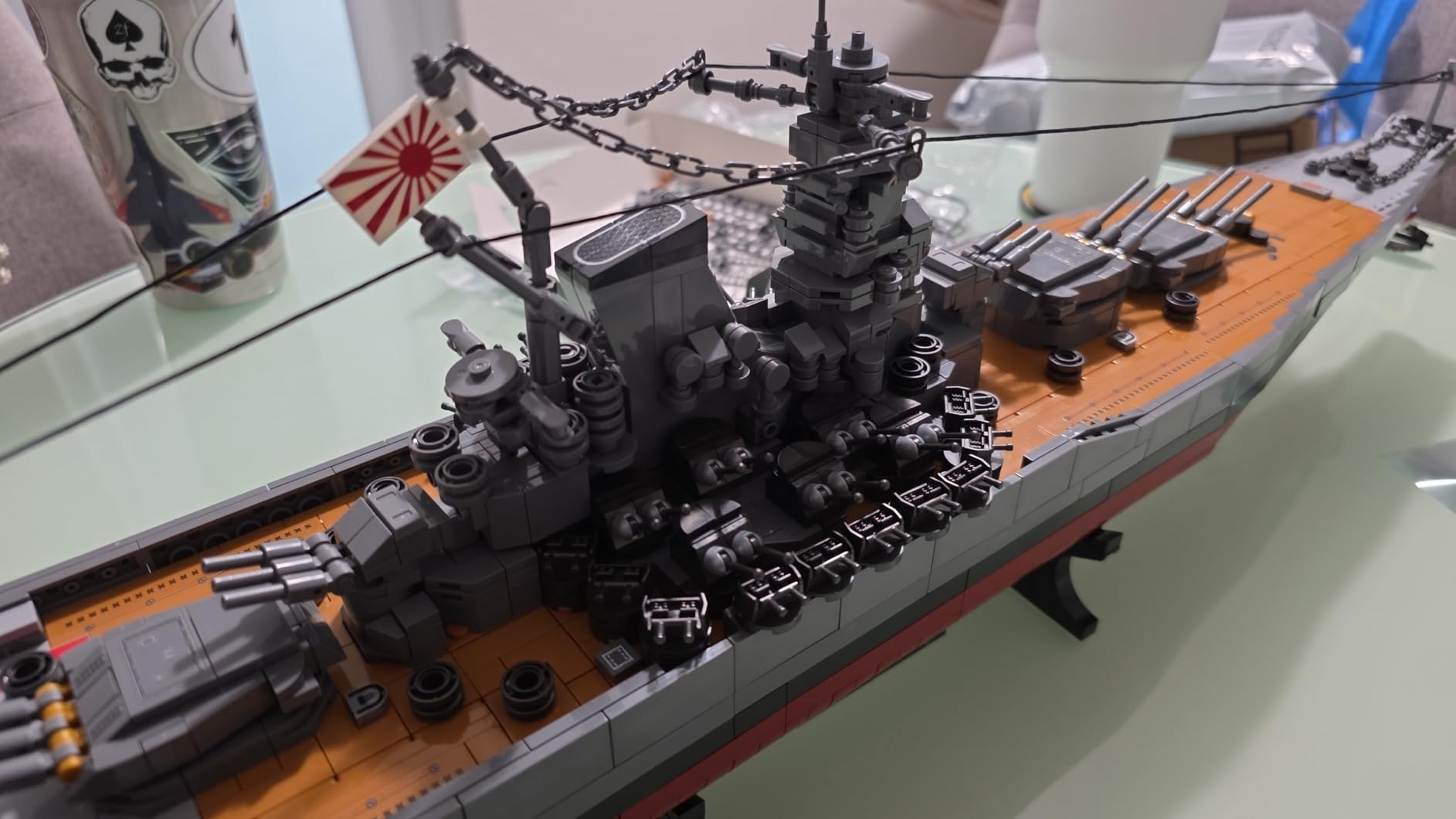MISINI M7001 1:300 Japanese Yamato Battleship Building Blocks Set, 2569 Pieces WWII Navy Ship MOC Toy, Excellent Battleship Model Building Gift and Collection for Military Enthusiasts and Adults customer photo 2
