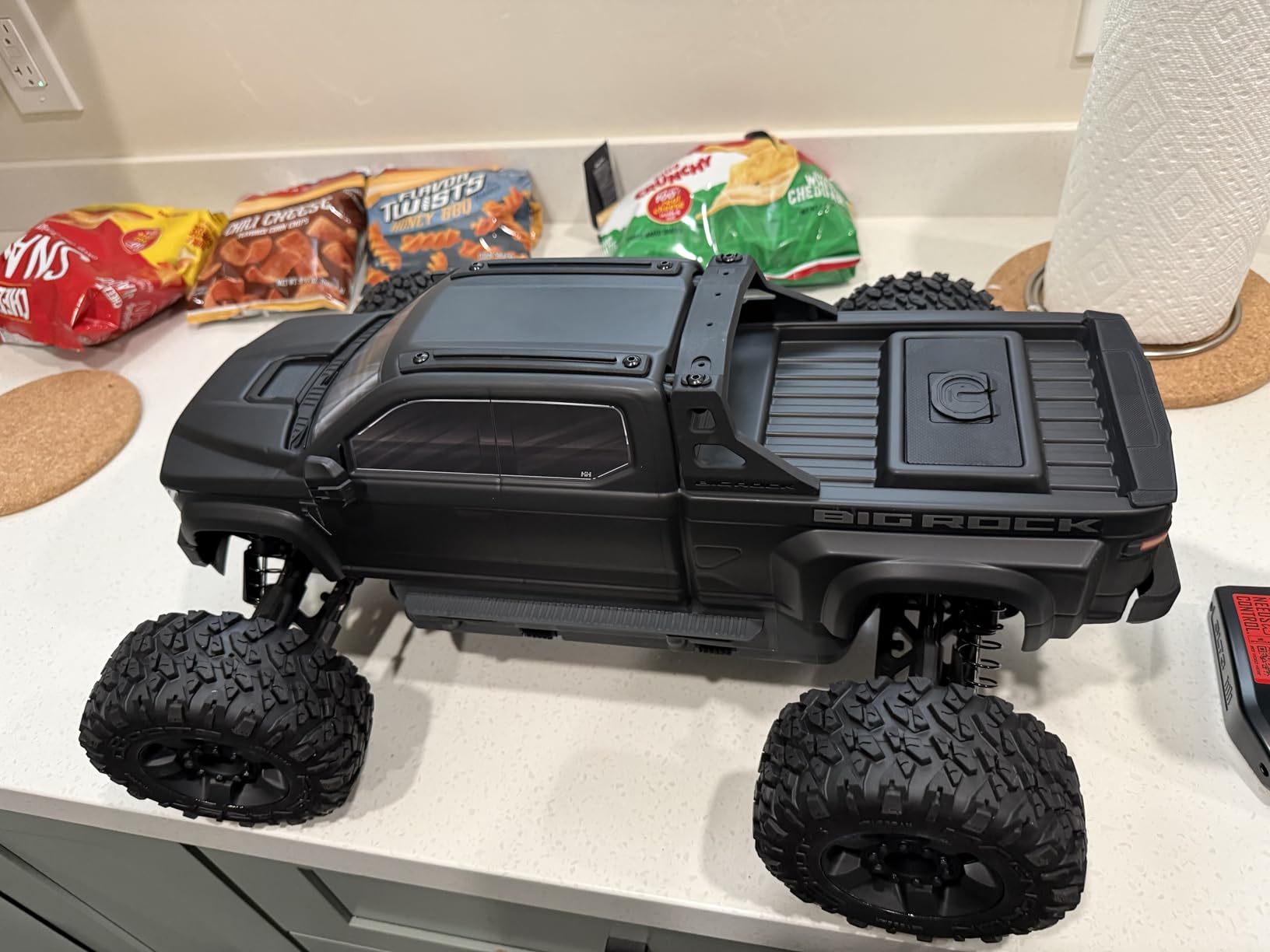 ARRMA RC Truck 1/10 Big Rock 4X4 223S BLX BRUSHLESS Street Truck RTR (Batteries and Charger Not Included) with DSC, (Black), ARA4312V4T1 customer photo 2