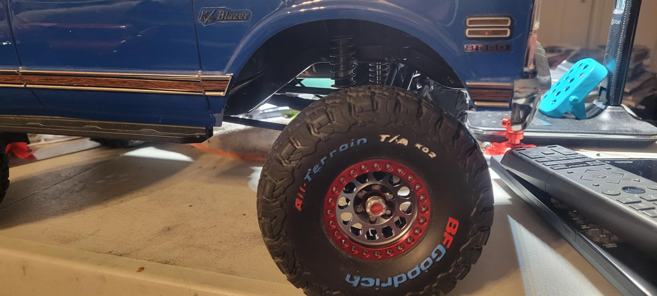 Aluminum 1.9 Beadlock Wheels Rims for 1/10 RC Crawler Axial SCX10 I II III Capra TRX4 TRX6 VS4-10 Gen8 MST CFX Upgrades Parts (Silver-Titanium) customer photo 1