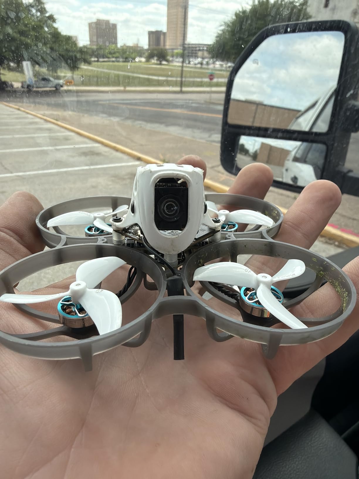 BETAFPV Meteor75 Pro Brushless Whoop Quadcopter with Matrix 1S 3IN1 HD FC, 1102 22000KV Motor, 45mm 3-Blade Prop Compatible for O4 Air Unit for FPV Filmmakers Enthusiasts Flight Indoor Outdoor - PNP customer photo 1