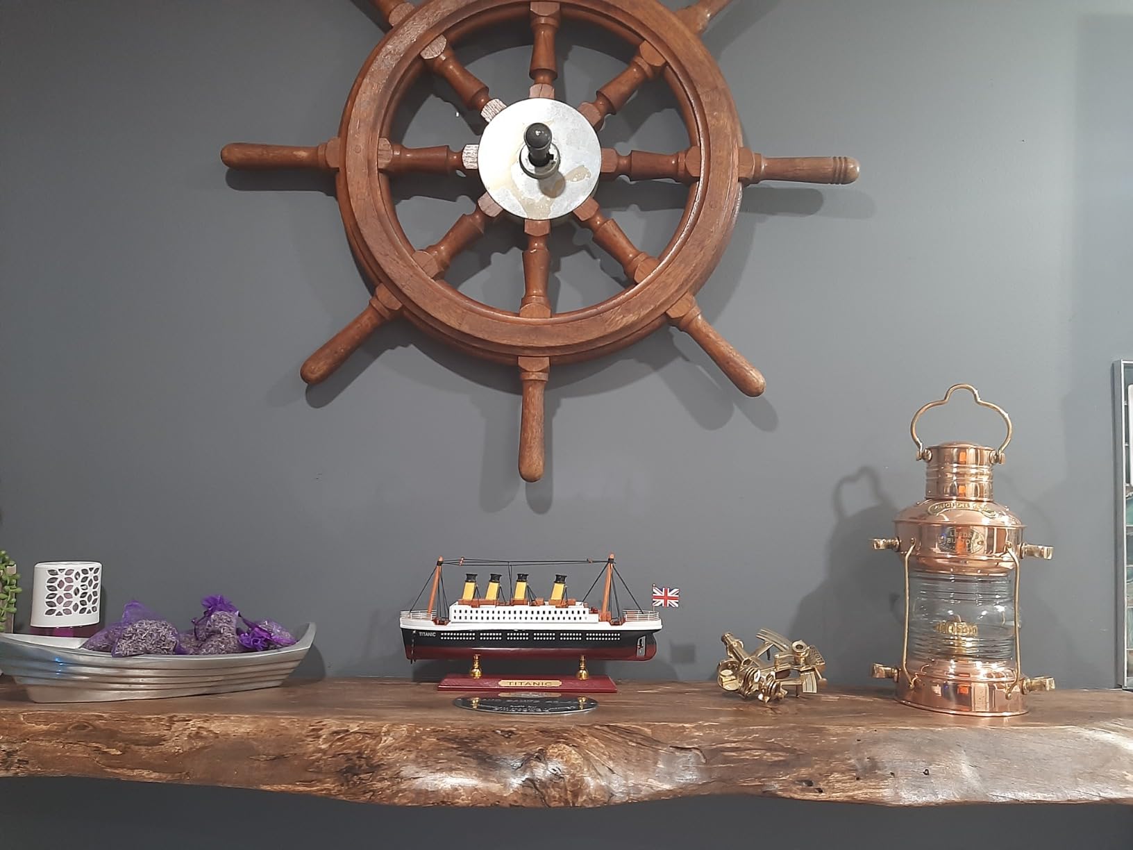 SAILINGSTORY Wooden RMS Titanic Model Cruise Ship Liner 1-400 Scale Replica 24