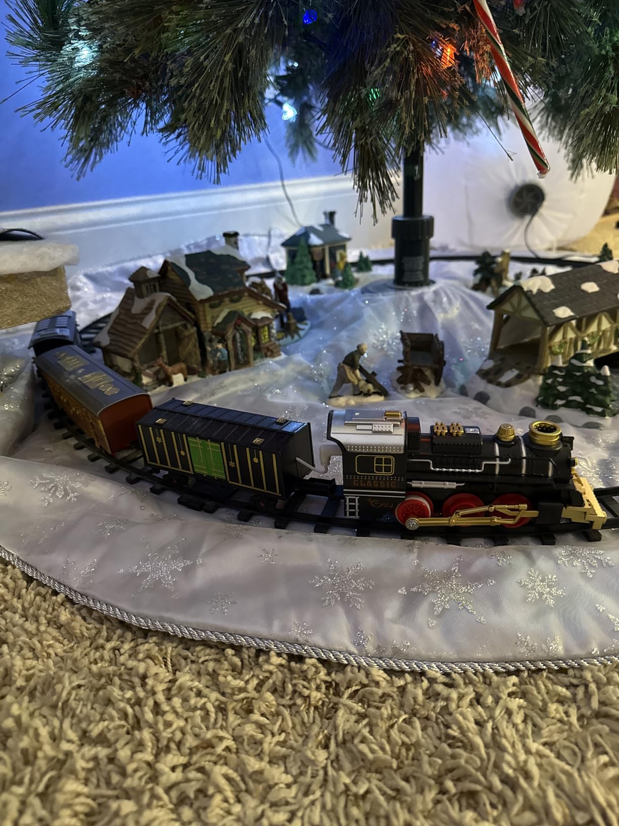 Train Set Train Toys for Boys with Smokes, Lights and Sound (ON/Off), Train Set Under Christmas Tree, Toddler Model Trains for 3 4 5 6 7 8+ Years Old Kids Gifts customer photo 1