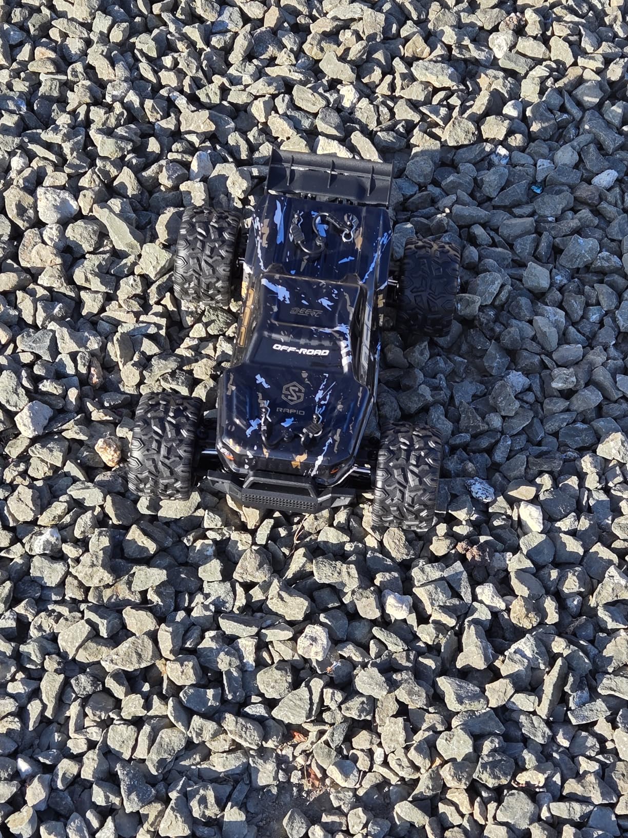 DEERC 9309E All Terrain Fast RC Cars for Adults 40KPH, 4WD Electric Off-Road Remote Control Monster Truck, Waterproof customer photo 2