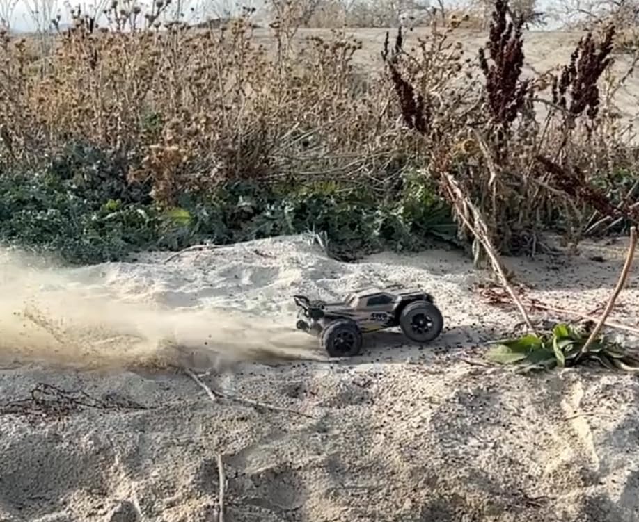 HYPER GO H14BM V3 1/14 Brushless RC Cars for Adults Fast 50 mph, RC Trucks 4X4 Offroad Waterproof, Electric Powered High Speed RC Car, Fast Extreme RC Truggy with 3S Battery for Snow Sand customer photo 1