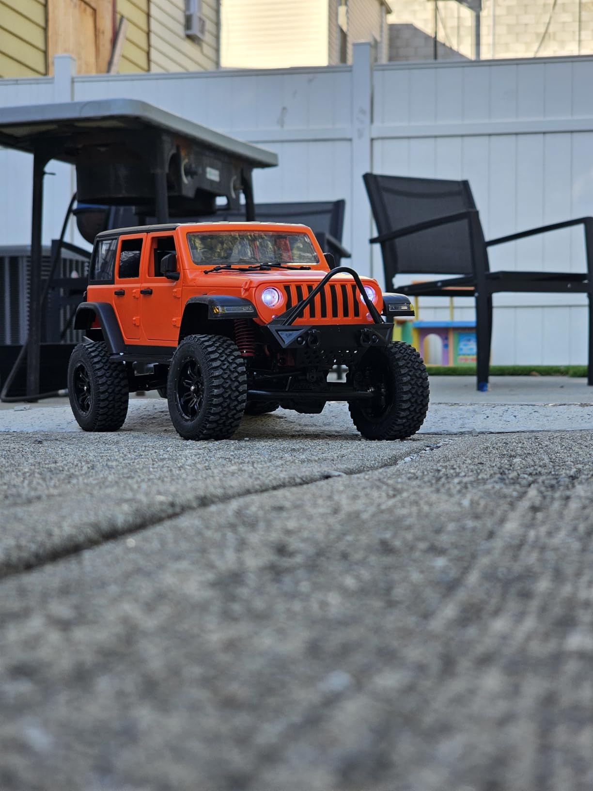 ARRIS 1/12 RC Crawler, MN-128 RC Rock Crawler 4x4 4WD RC Jeep Truck, 2.4GHz Remote Control Off Road Car with LED Lights for Adults, Hobby Grade RTF Toy Vehicle Gifts customer photo 2
