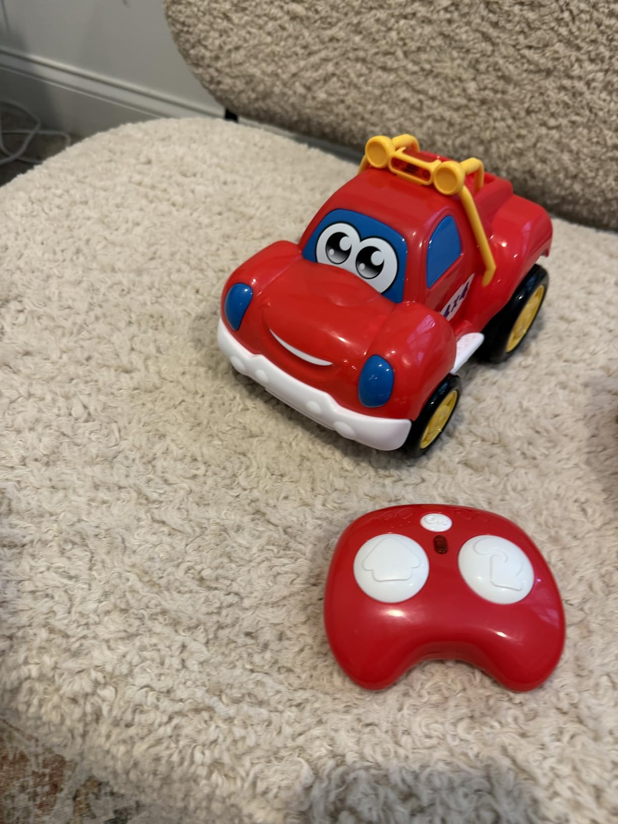 AEROQUEST Remote Control Garbage Truck Toys for Toddlers 1-3 with Lights & Sounds RC Recycling Vehicle for Kids 3-8 Durable Waste Management Trash Truck for Boys & Girls customer photo 2