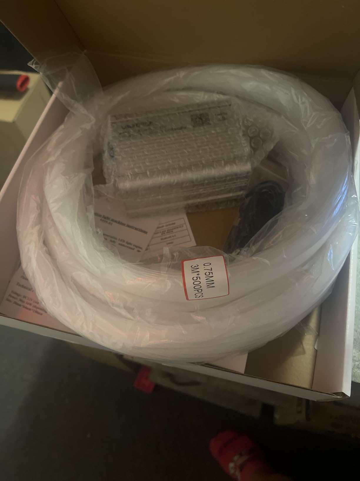 VASTFIRE Starlight Headliner Kit - 500pcs 0.03in 9.8ft Fiber Optic Star Lights for Car with 16W RGBW, Twinkle & Music Sync, APP/Remote Control for Car Roof/Bedroom Ceiling customer photo 2