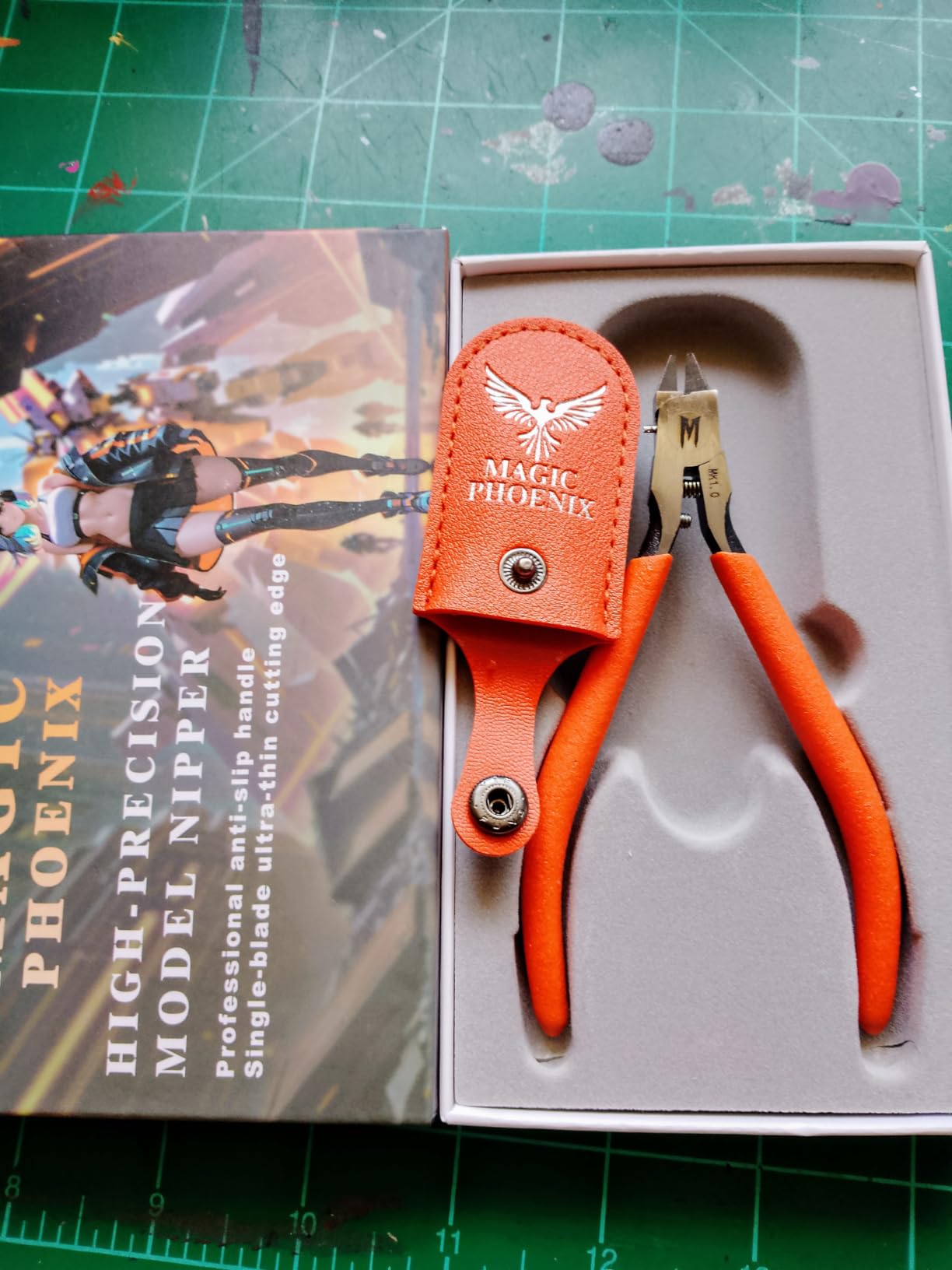 Ultimate Model Nippers, Ultra-thin Single Blade Flush Cutter for Gundam & Resin & Plastic Models, Cr-V Steel with Non-Stick Coating, Ergonomic Non-slip Grip (Professional Grade) customer photo 1