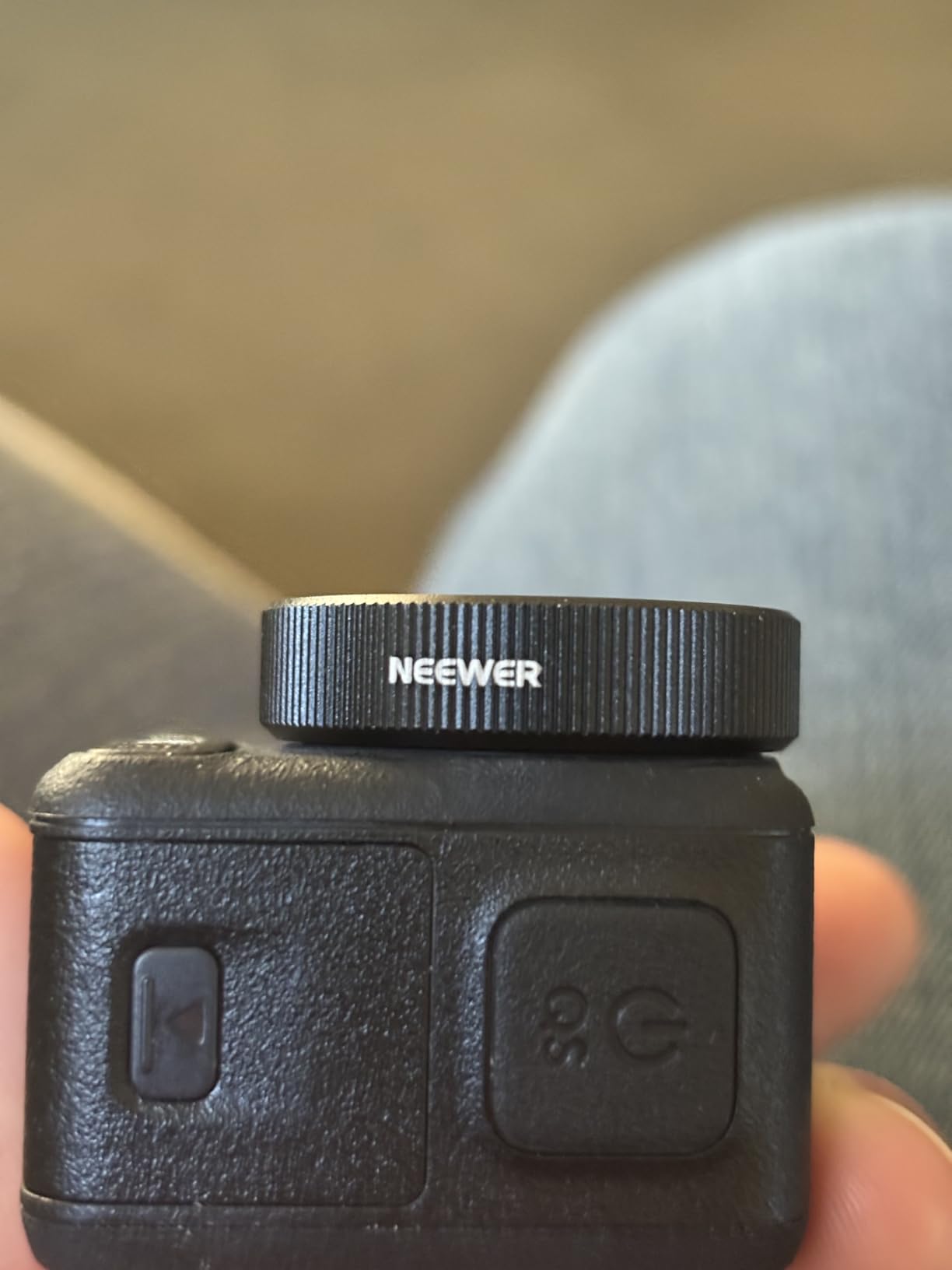 NEEWER Macro Lens Compatible with DJI Osmo Nano/Action 5 Pro/Action 4, 2X Magnification, 2 Elements in 1 Group, 3-4cm Focal Distance, Close Up Photography Accessories, Not Waterproof, LS-68 customer photo 1