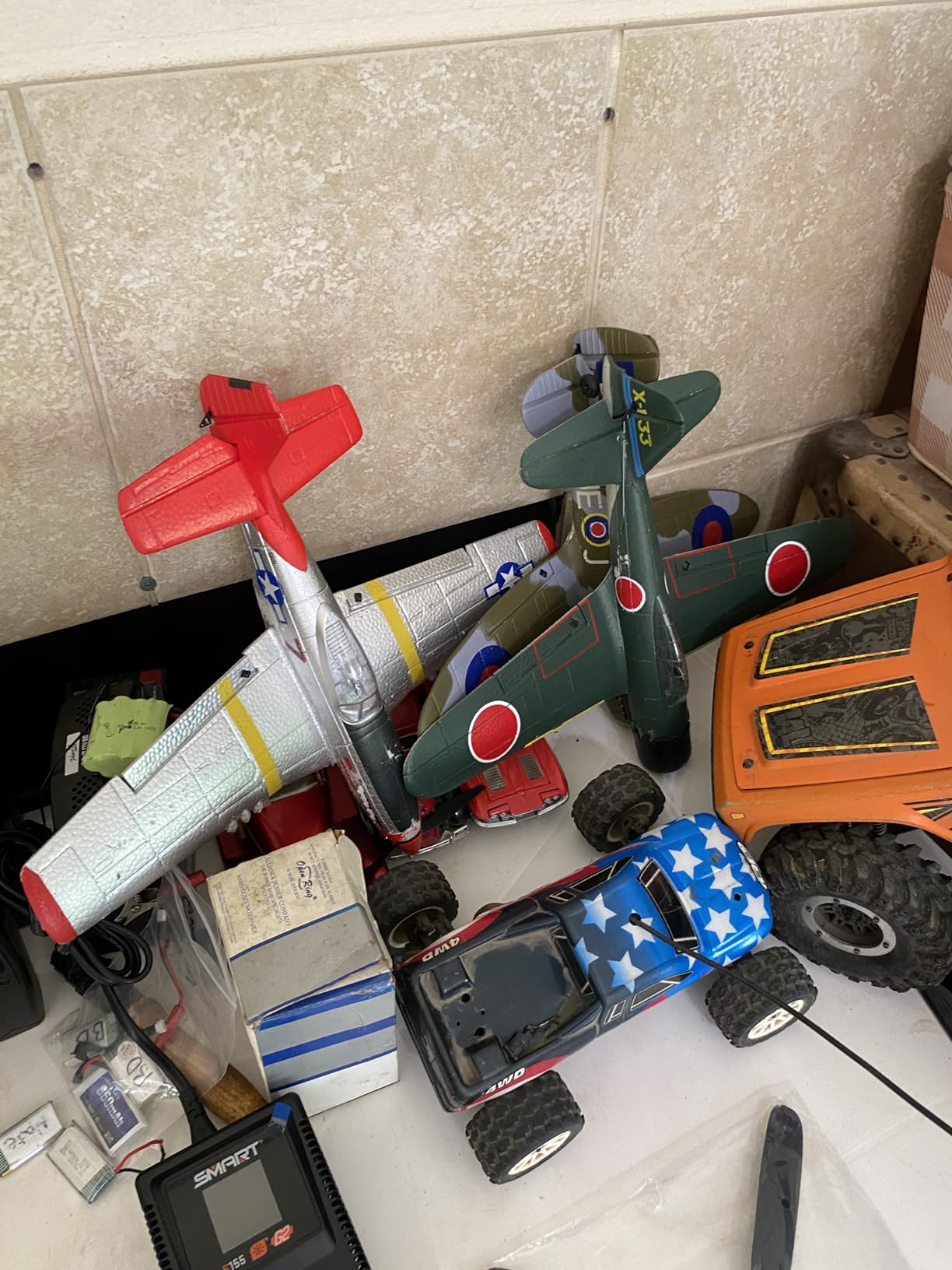 volantexrc Brushless 4CH RC Plane P51D Mustang 500mm Remote Control Airplane Fighter RTF with 6-Axis Gyro, 3 Modes & Aerobatics, 2.4GHz Radio Controlled Aircraft for Beginners & Adults customer photo 1