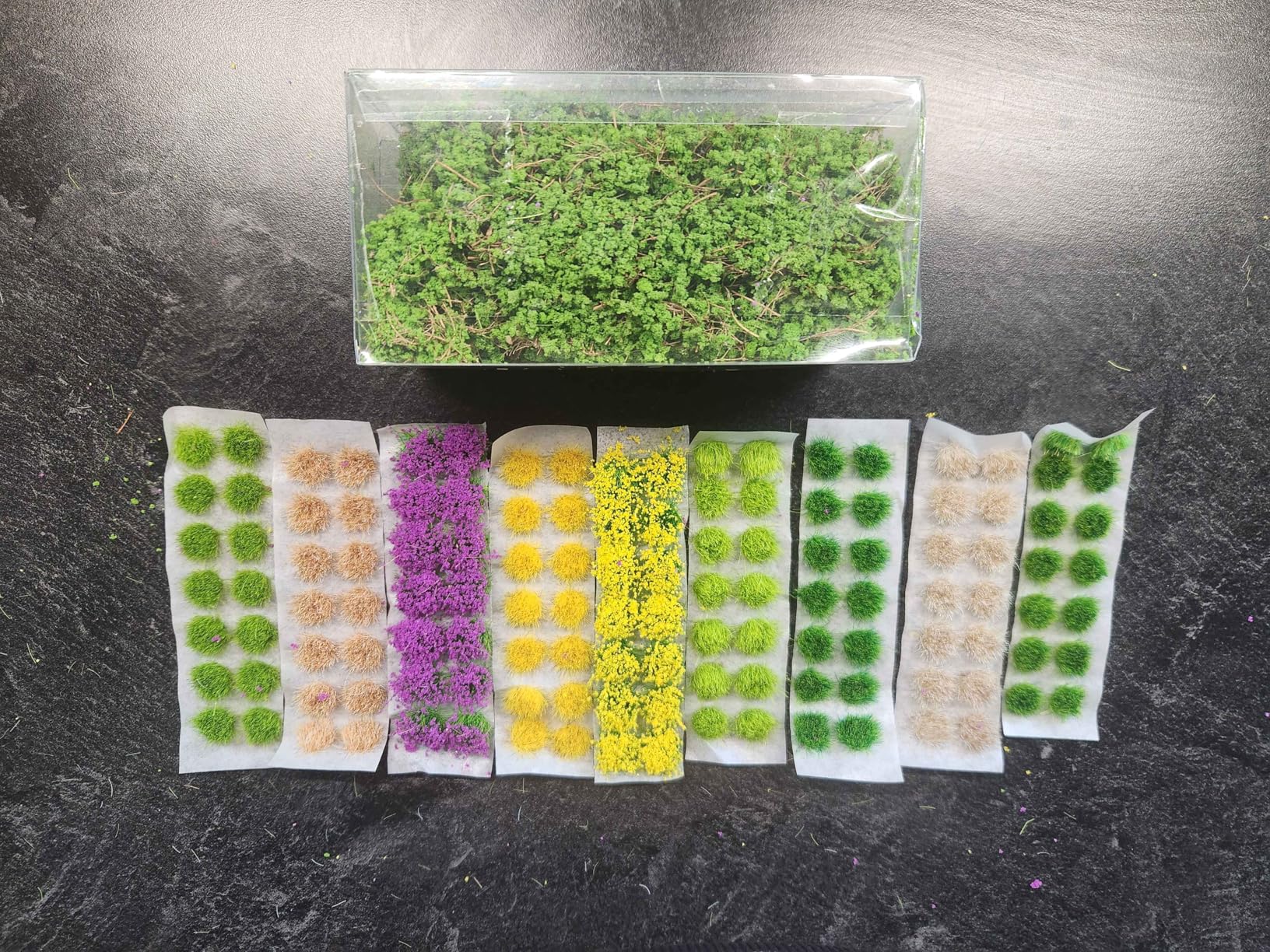 126 Pcs Static Grass Bushy Tufts Lowland Miniature Shrubs Bushes Terrain Model Kit for Train Landscape Railroad Scenery customer photo 1