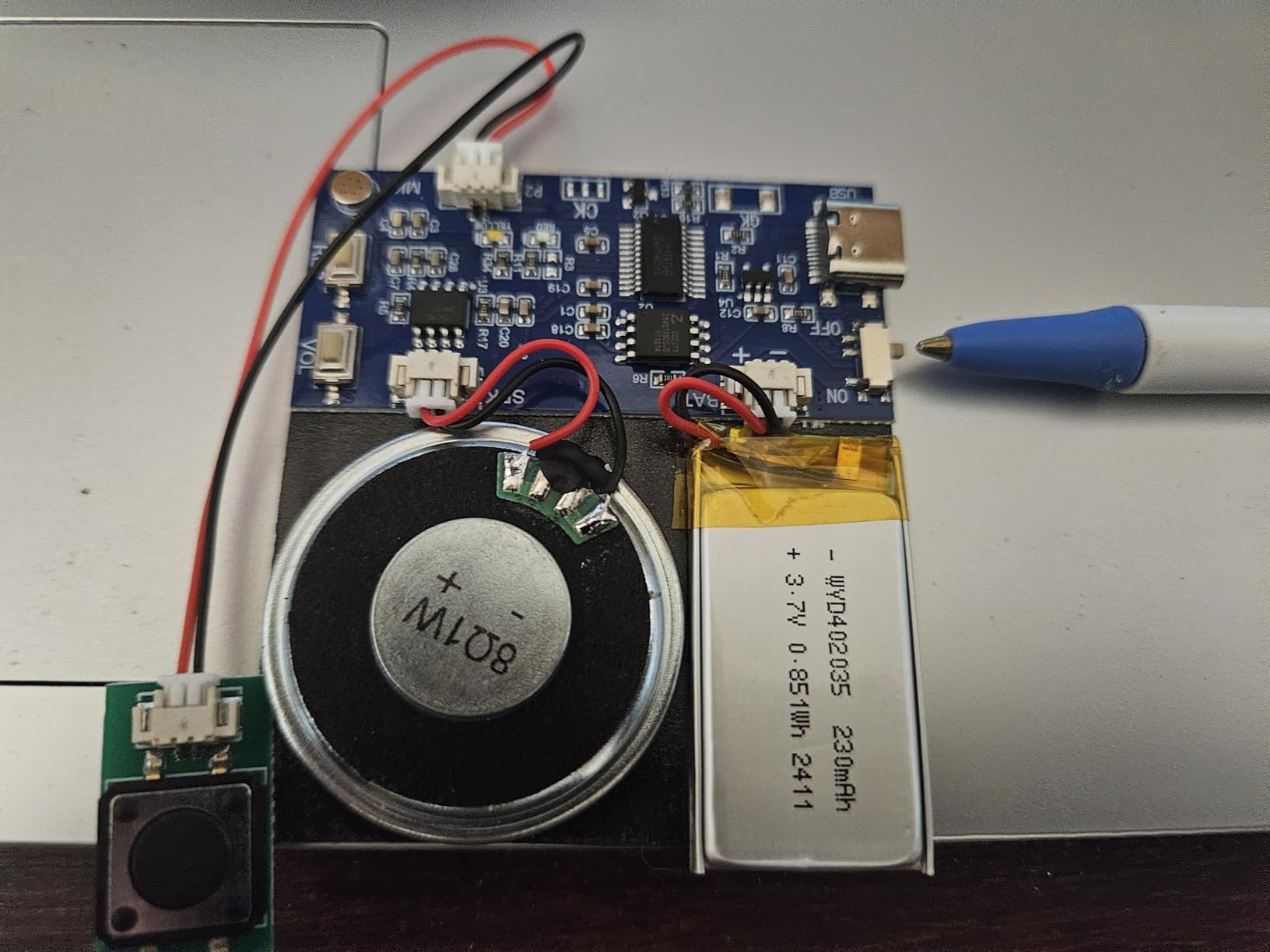 XLW Module - 16MB Push Button Activated Sound Module with Speaker, Type-C Cable, and Easy Recording Capability 16 Minutes for Personalized Greetings, DIY Projects, and Holiday Crafts customer photo 1