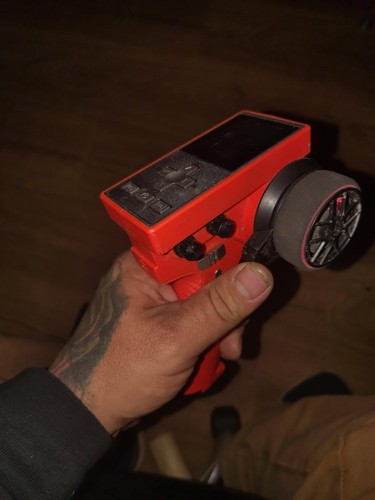 MEUS RACING ME-8B RC Transmitter 8 Channels 2.4GHz and Receiver for 1/8 1/10 1/18 1/24 RC Crawler Car Boat TRX4 TRX4M SCX10 SCX24 Upgrades Parts (Orange) customer photo 1