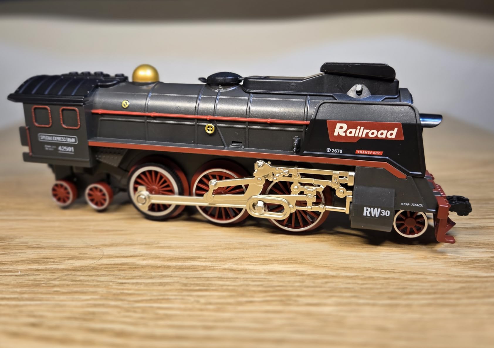 Christmas Electric Remote Control Train Set with Smoke, Lights, Sound, Locomotive, Cars and Remote Carriage, 3 Smoke Outlets, USB Rechargeable, with Track, Under Christmas Tree, Gifts for Kids 3+ customer photo 2