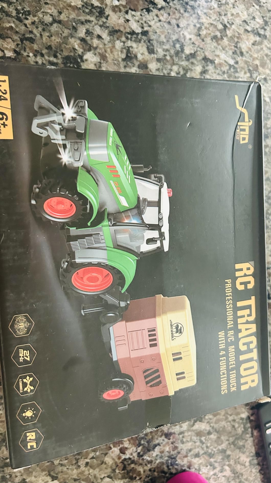 HuiJuKeJi Remote Control Tractor Toys, 1/24 Scale RC Truck with Realistic Wood Logs, Detachable Trailer & Light, Rechargeable Farm Vehicle Toys for Kids, Boys, Girls Age 6-12, Ideal Gift for Toddlers customer photo 1