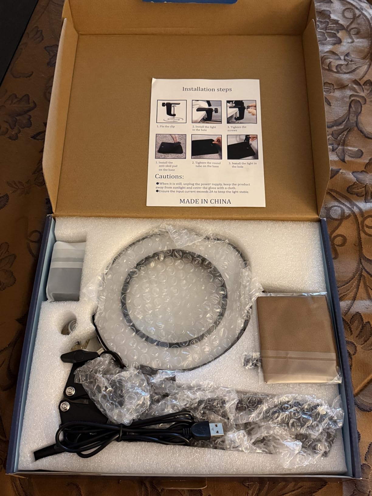 Helping Hands Soldering Station with Light and Stand, 4.3