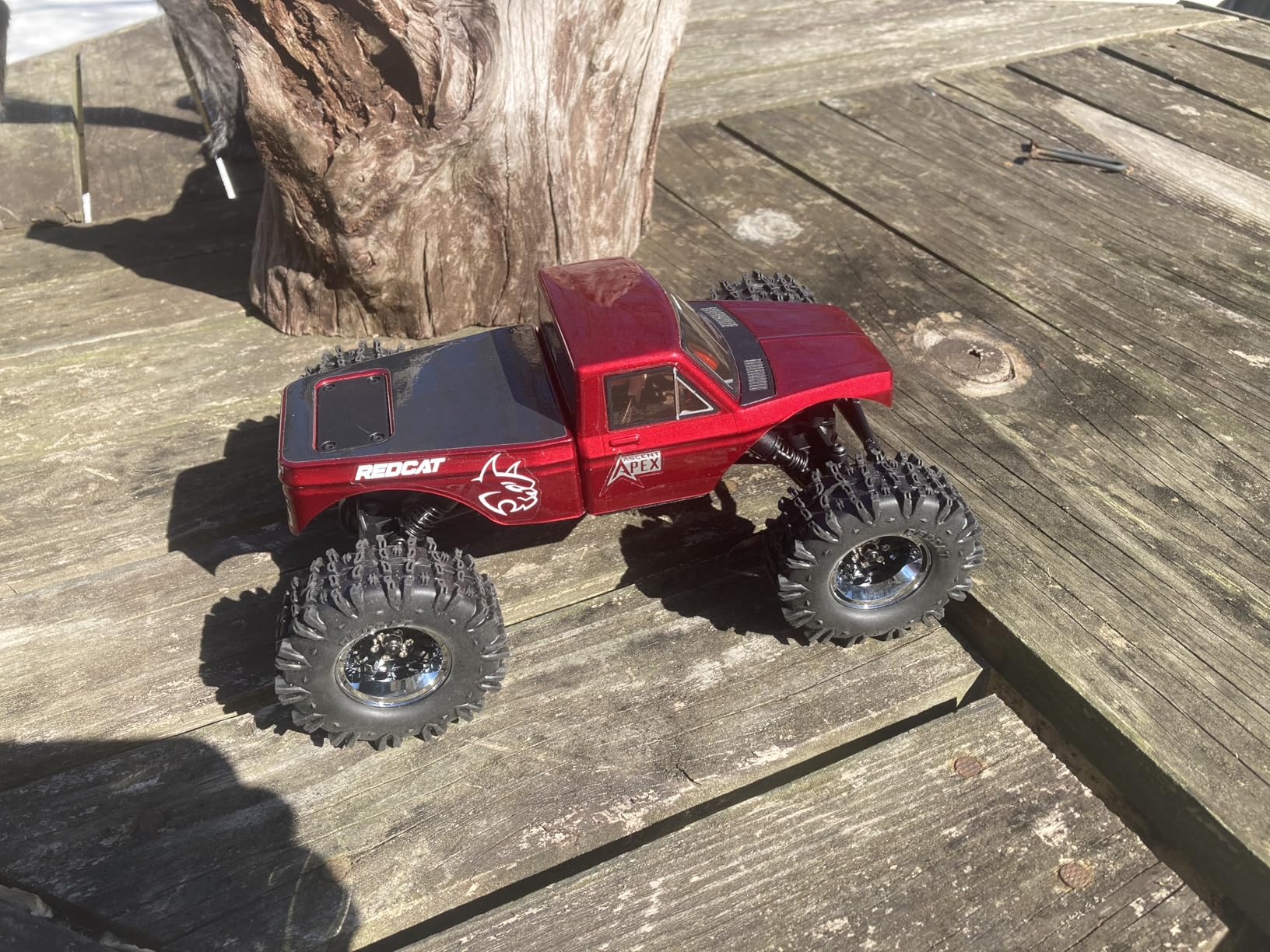 Redcat Ascent-18 APEX, 1/18 Scale Brushless Electric Rock Crawler, Carbon Fiber, 4WD RC Car for Adults with 2.4GHz Radio System (Gray) customer photo 2