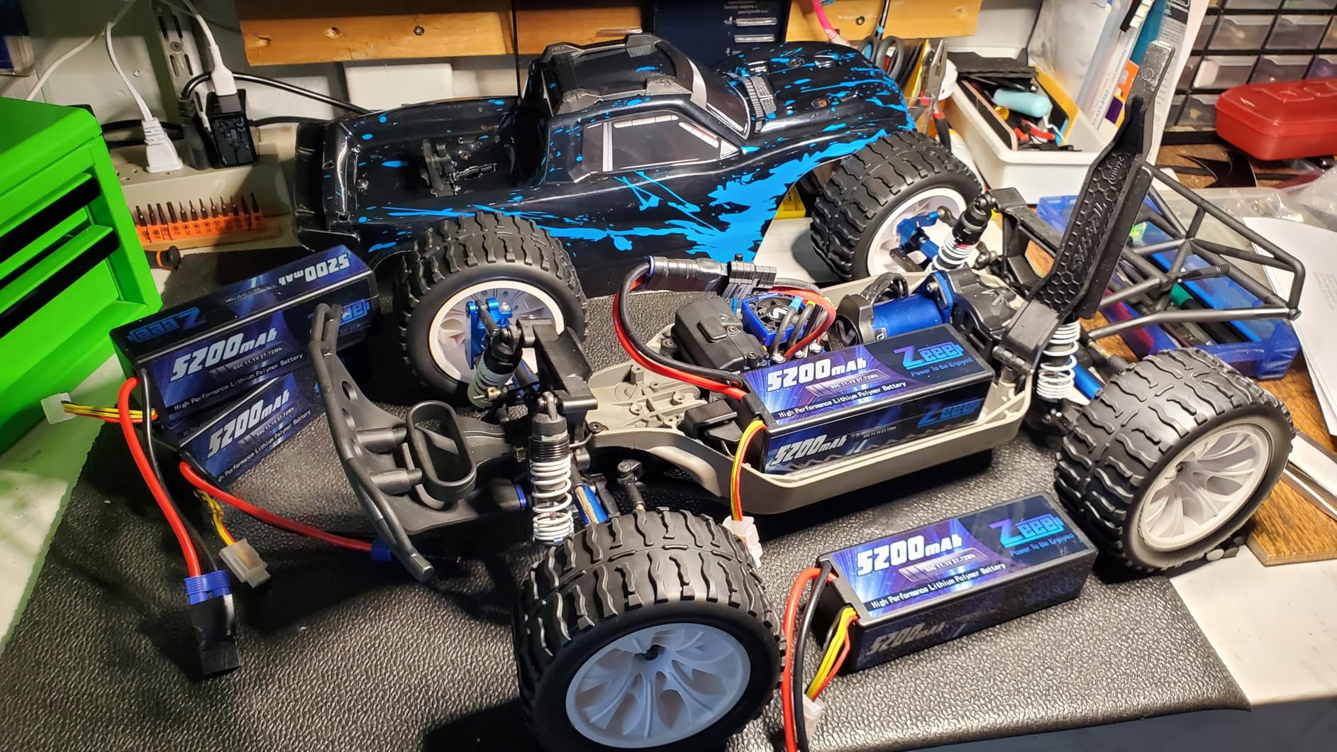 Zeee 3S Lipo Battery 5200mAh 11.1V 80C Hard Case with EC5 Connector for 1/5 1/8 1/10 RC Car Boat Truck (2 Packs) customer photo 2