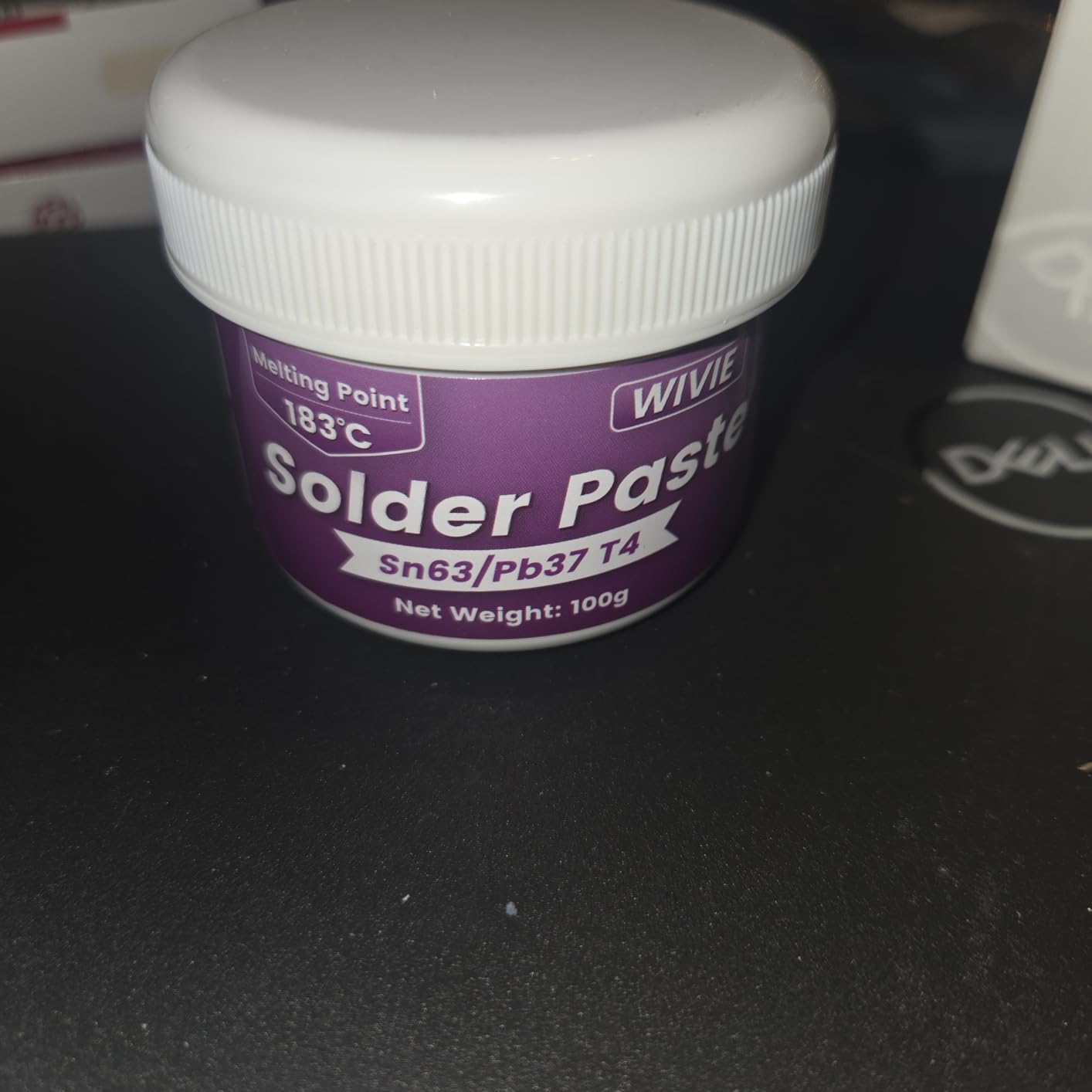 Sn63/Pb37 Solder Paste, T4 Particle, 183°C Melting Point for Electronics PCB, BGA, Electronics Welding (100G) customer photo 1