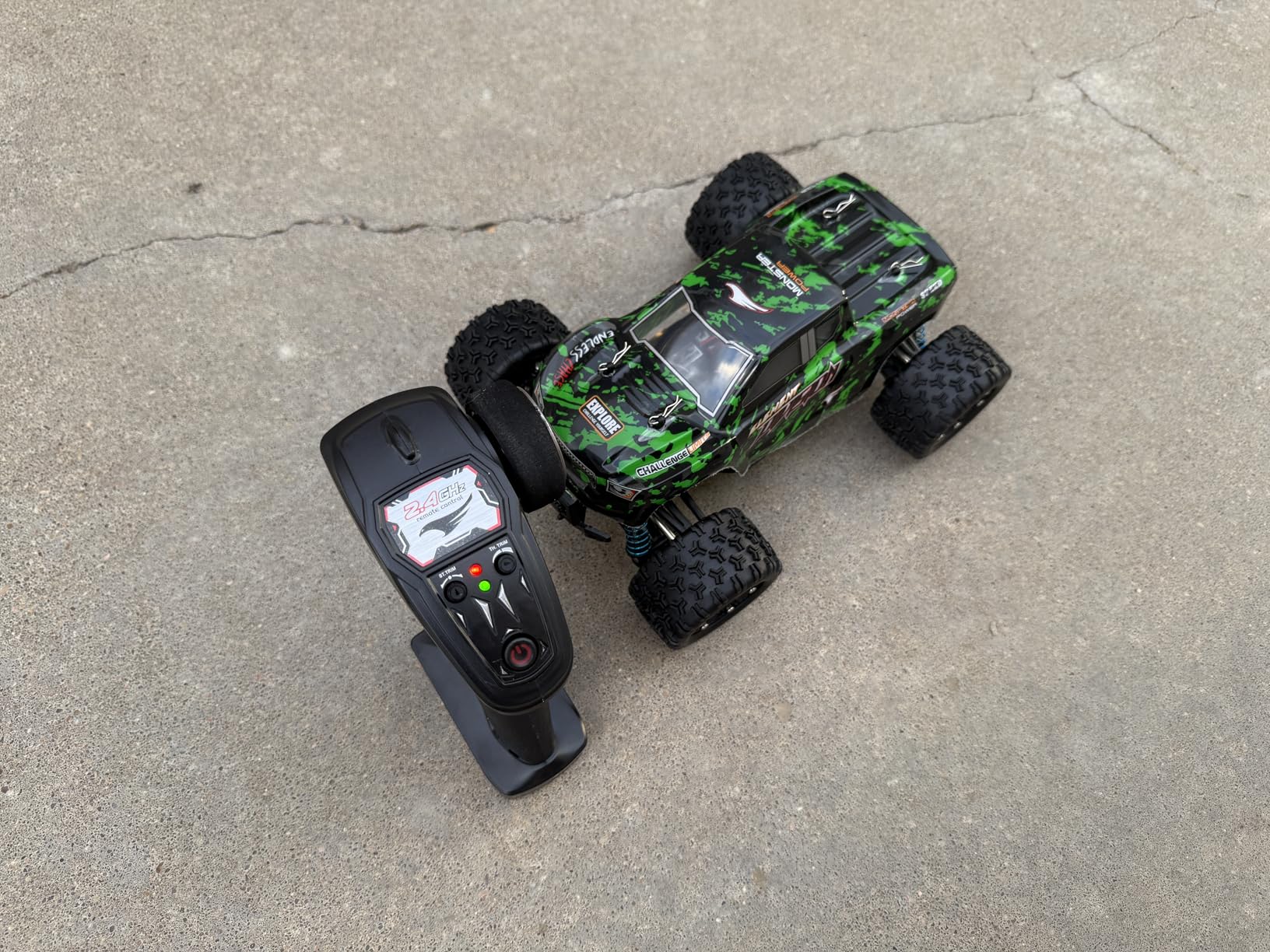 TENSSENX 1:18 Scale All Terrain RC Cars, 40KPH High Speed 4WD Remote Control Car with 2 Rechargeable Batteries, 4X4 Off Road Monster Truck, 2.4GHz Electric Vehicle Toys Gifts for Kids and Adults customer photo 1