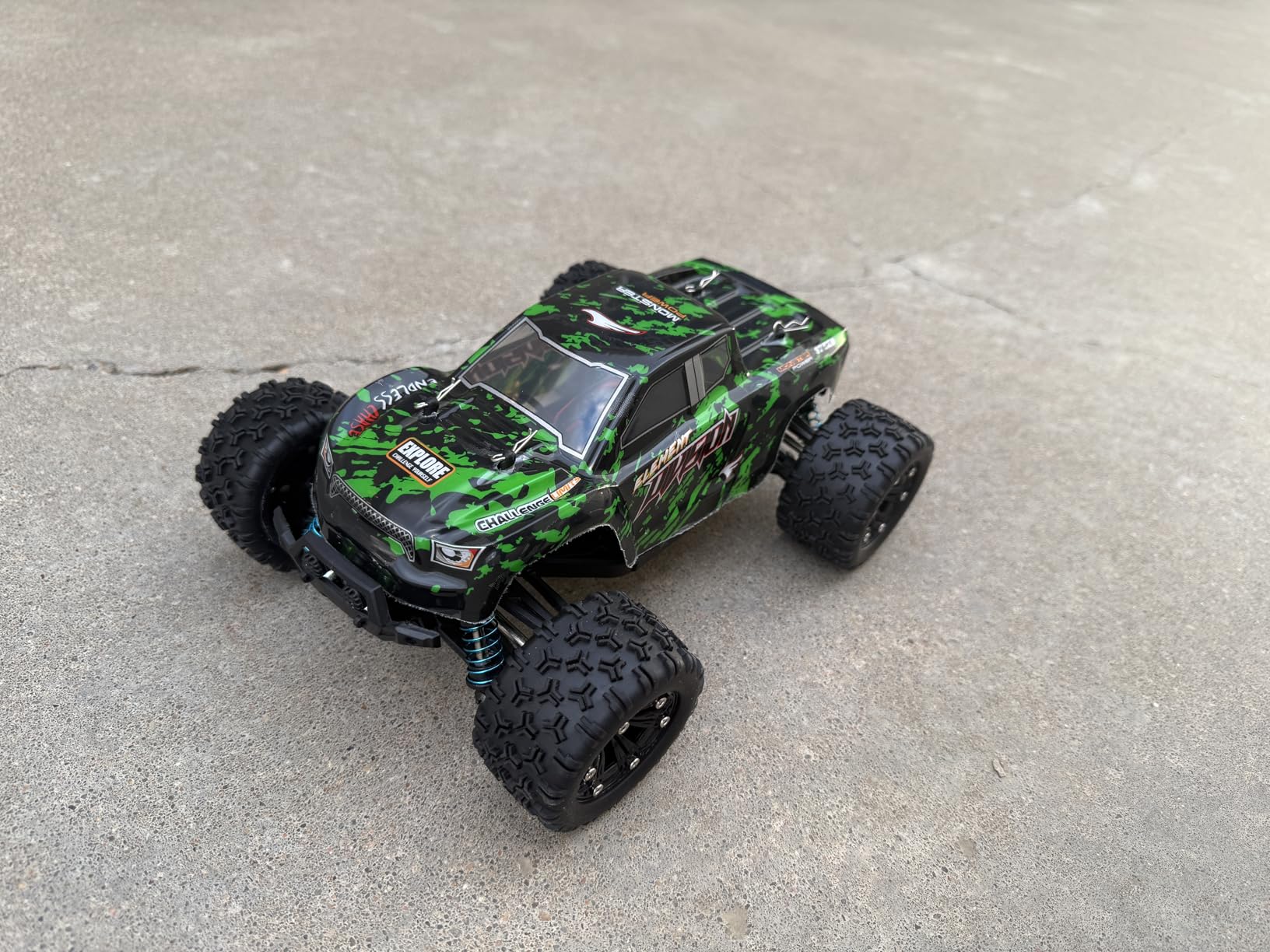 TENSSENX 1:18 Scale All Terrain RC Cars, 40KPH High Speed 4WD Remote Control Car with 2 Rechargeable Batteries, 4X4 Off Road Monster Truck, 2.4GHz Electric Vehicle Toys Gifts for Kids and Adults customer photo 2
