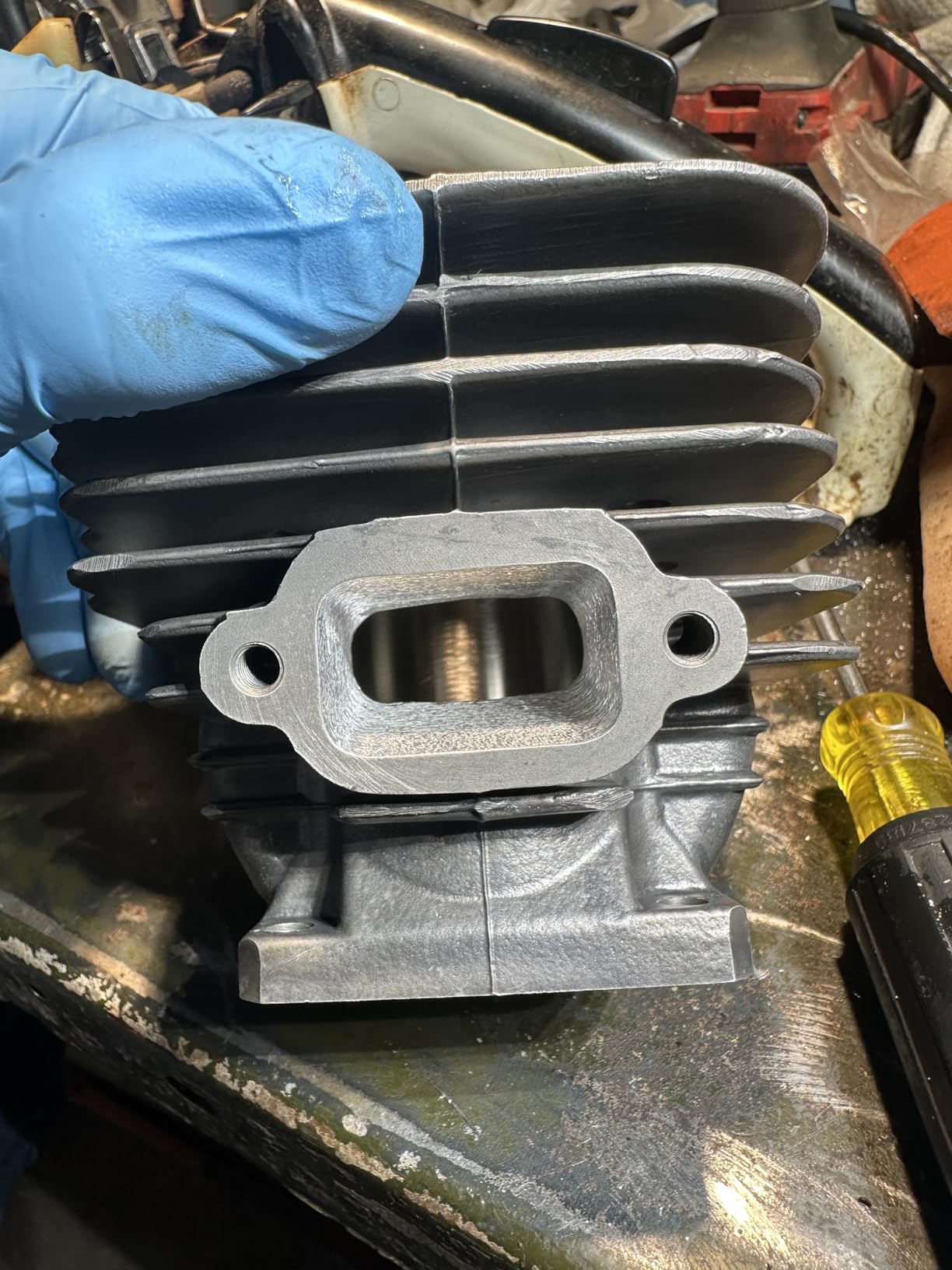 Flex Shaft Rotary Tool Attachment with Comfort Grip and 36