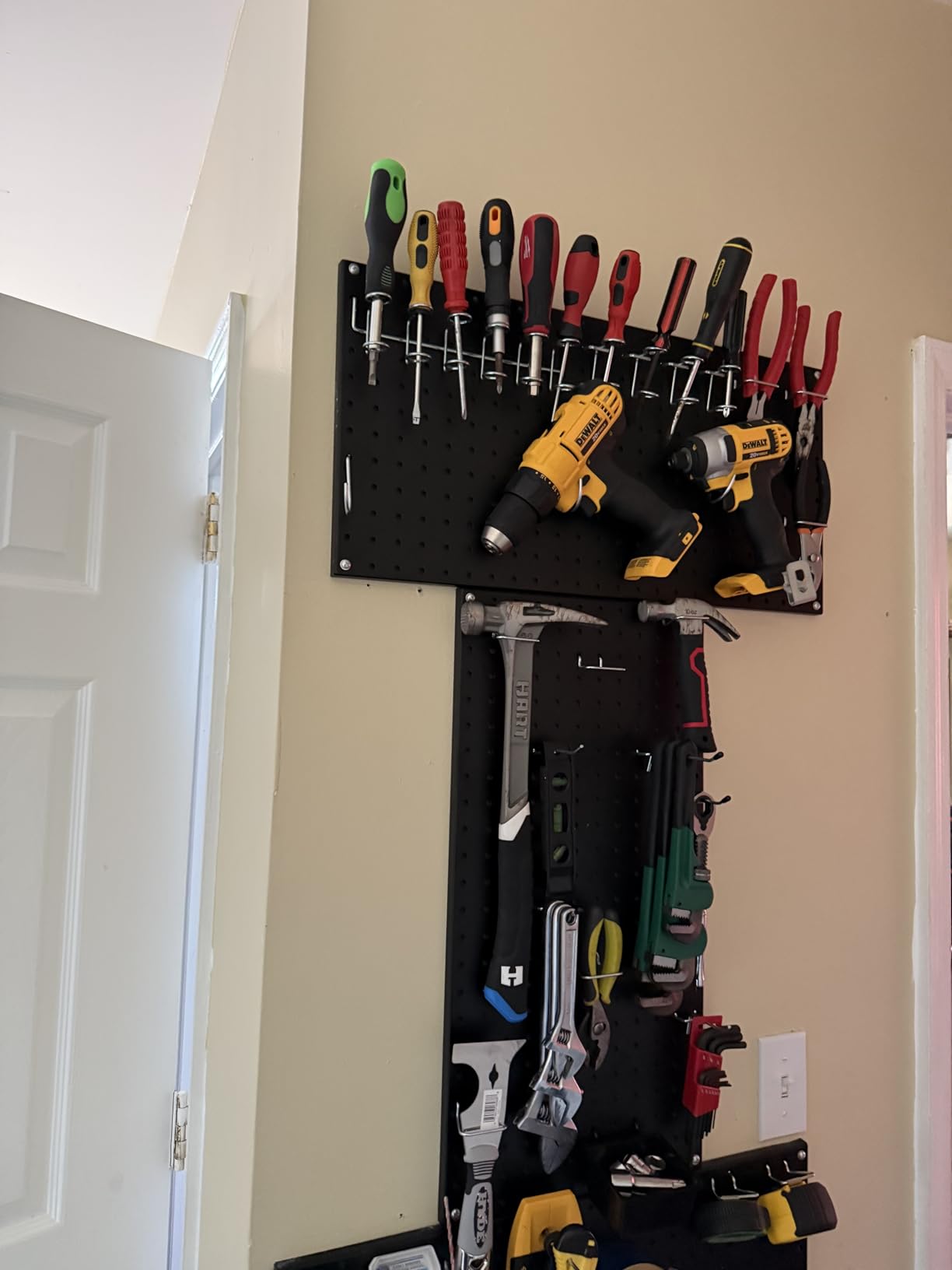 INCLY 226PCS Metal Pegboard Wall Organizer, 48x36 Inch Black Peg Board Panels Tool Organizer Kit with Hooks Bins and Cups, Peg Board Storage System for Garage Workbench Shed customer photo 2