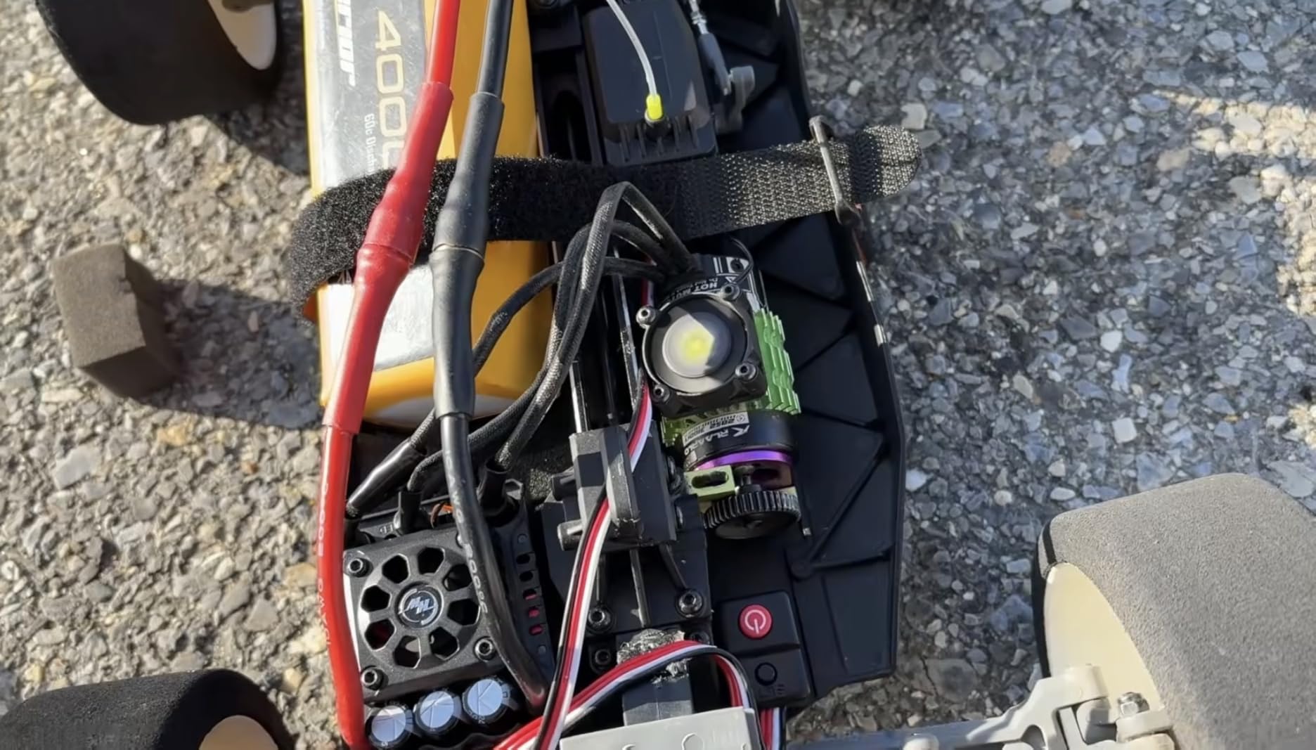 CROBOLL RLAARLO 1:10 Brushless RC Cars for Adults, 40+ mph Top Speed, 4X4 Off-Road Buggy, RTR Oil Filled Shocks Remote Control Racing Car customer photo 1