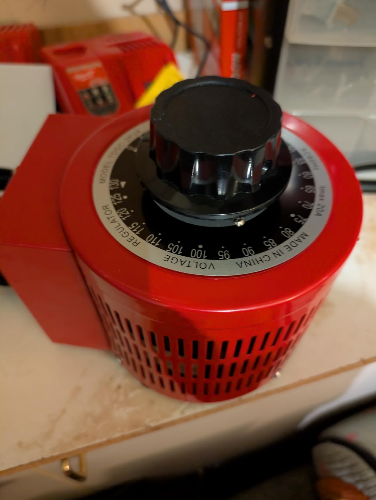 2000VA Variable AC Power Supply Voltage Transformer Voltage Regulator Transformer Converter Auto Variable with LCD Display 110V Input 0-130V Output AC Voltage Stabilizer customer photo 1