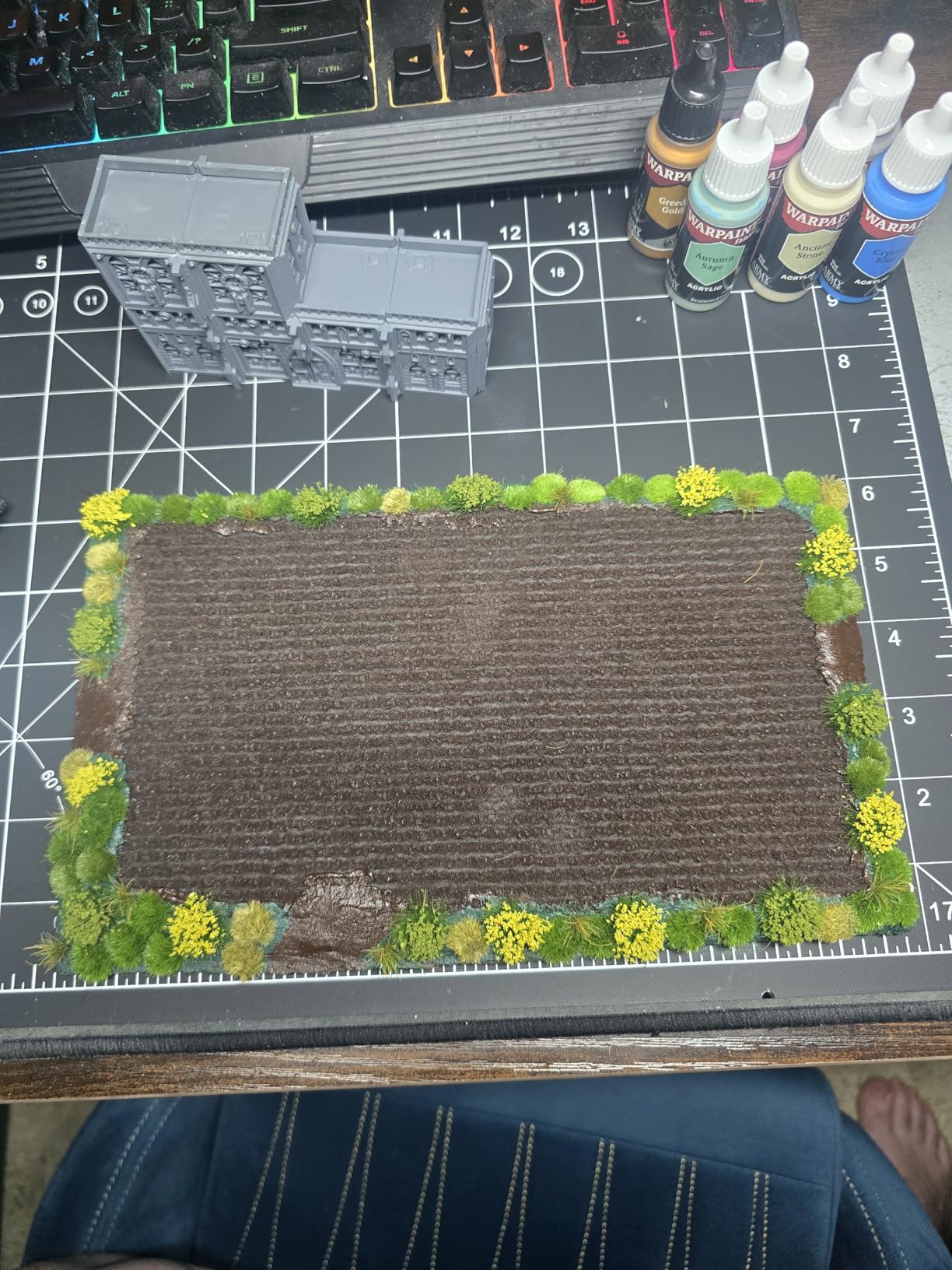 360 Pcs Static Grass Lowland Shrubs Tuft Terrain Model Kit for Train Landscape Railroad Scenery customer photo 1