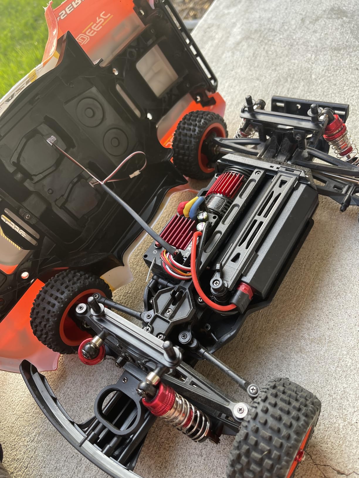 DEERC 1205 1/14 Brushless RC Car for Adults,Max 43 mph,High Speed Electric 4x4 Off-Road RC Truck, Waterproof Monster Truggy, All Terrain Fast Remote Control Drift Car for Boys 8-12, 3S Lipo Compatible customer photo 1