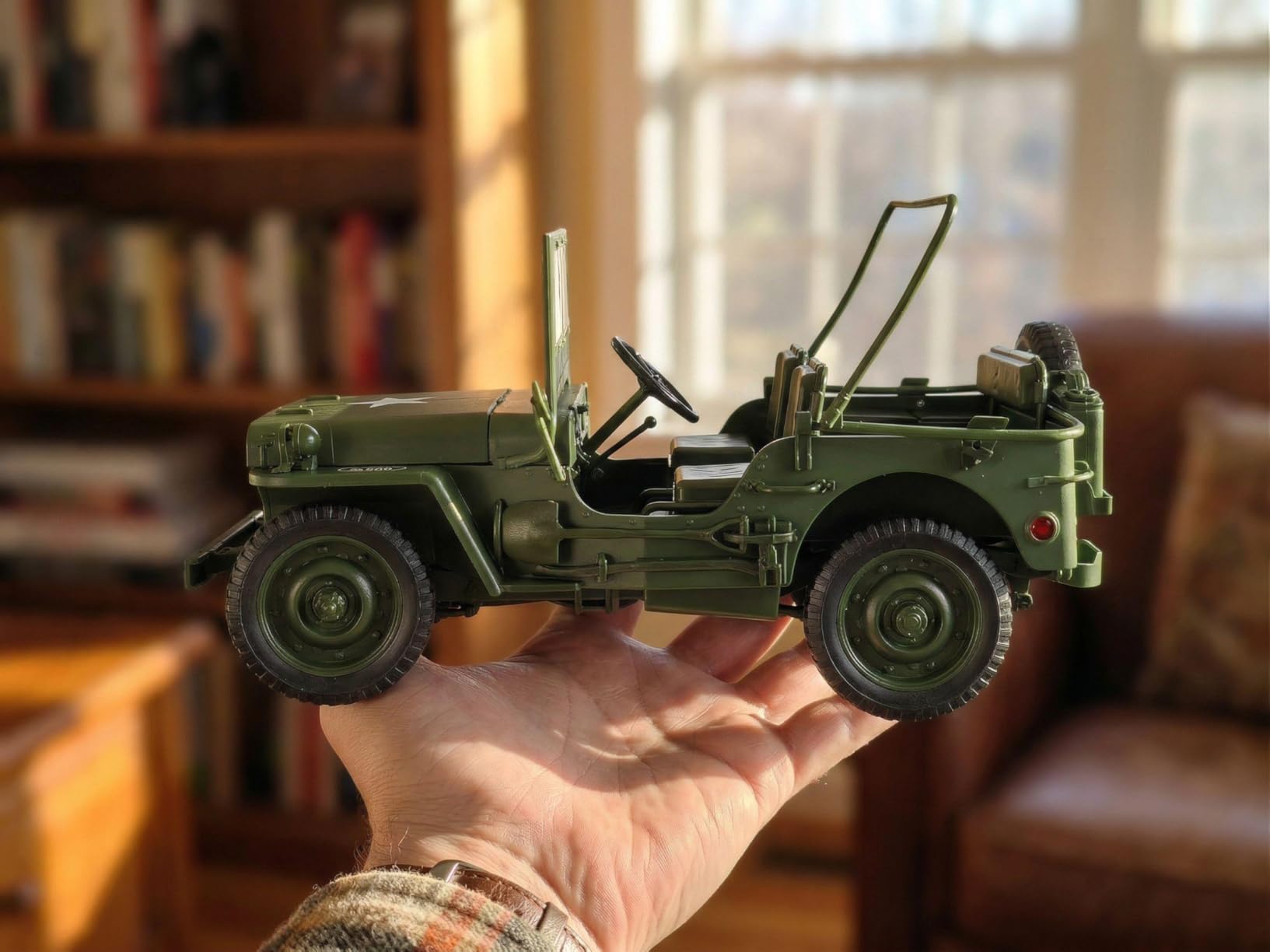 RZAPE 1:18 Willys Military Vehicle Collectible - Die-Cast Alloy Car Model,Authentic War Vehicle Model for Display & Veteran Tribute,Gift for Adult customer photo 2