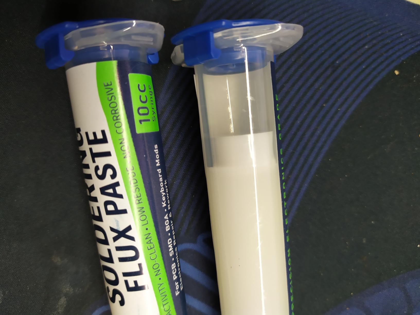 Solder Flux Paste & Desoldering Wick: No Clean Rosin Handy Flux Syringe + Solder Wick Braid Circuit Board Electrical Repair Soldering Accessories Kit, Electronics Soldering Supplies & Desoldering Tool customer photo 1