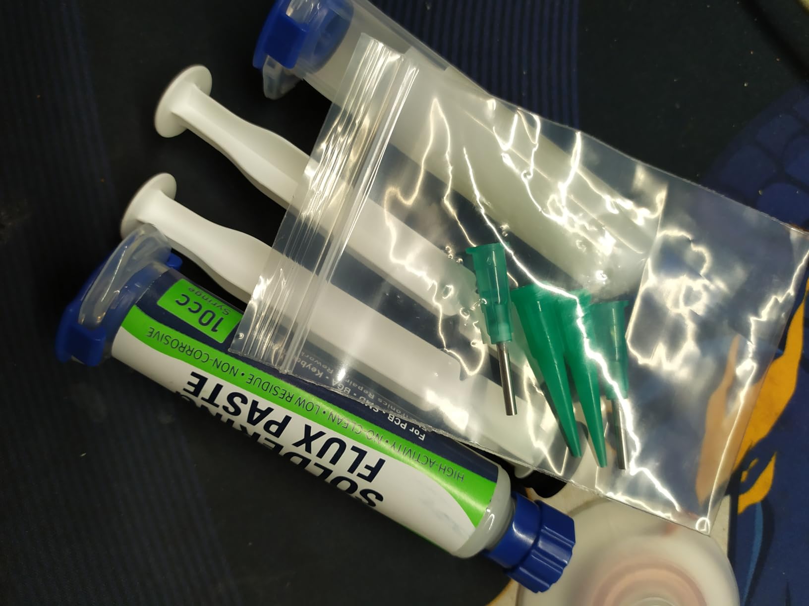 Solder Flux Paste & Desoldering Wick: No Clean Rosin Handy Flux Syringe + Solder Wick Braid Circuit Board Electrical Repair Soldering Accessories Kit, Electronics Soldering Supplies & Desoldering Tool customer photo 2